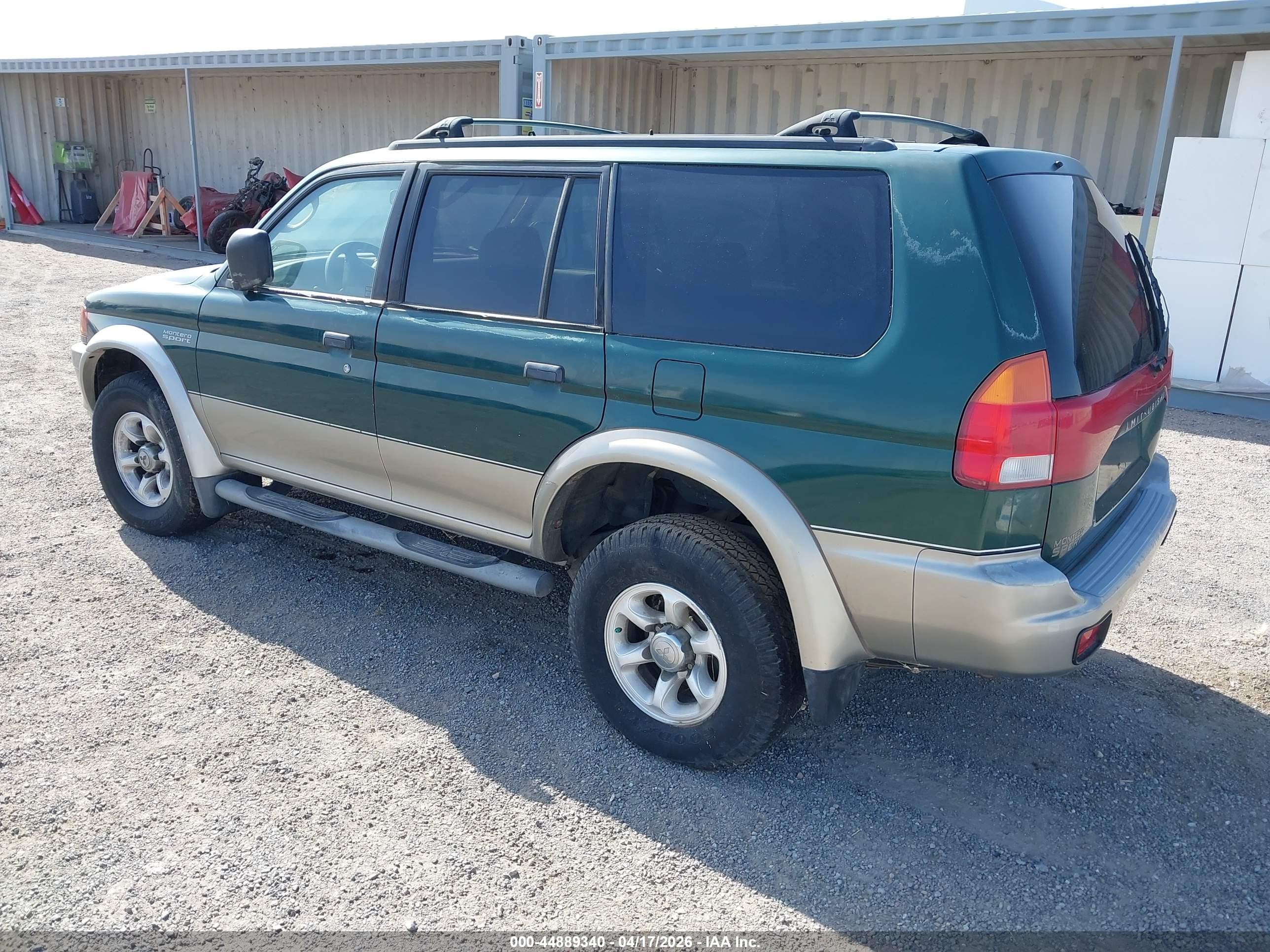 1999 Mitsubishi Montero Sport Ls/xls Зеленый vin: JA4LS31H1XP027975