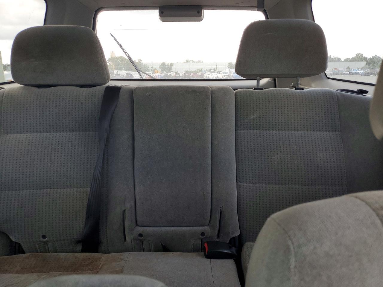 2001 Mitsubishi Montero Sport Xls Silver vin: JA4LS31H21P058711