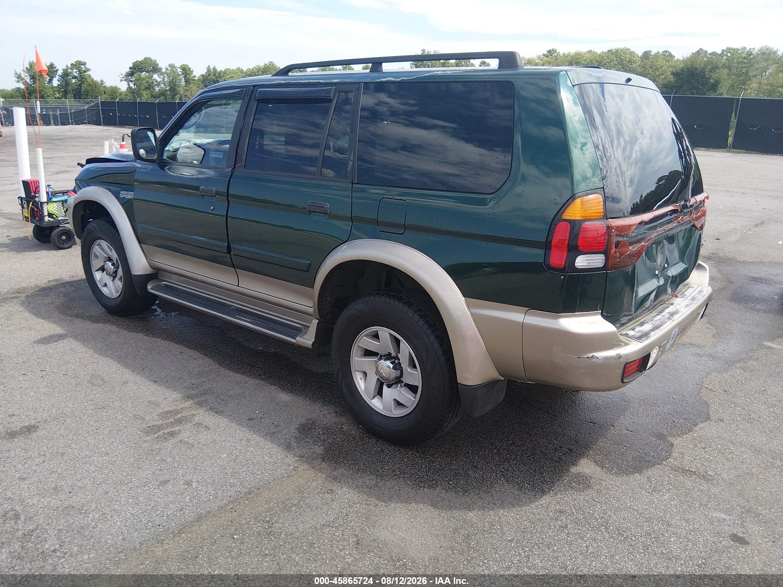 2001 Mitsubishi Montero Sport Xls Green vin: JA4LS31H31P000574
