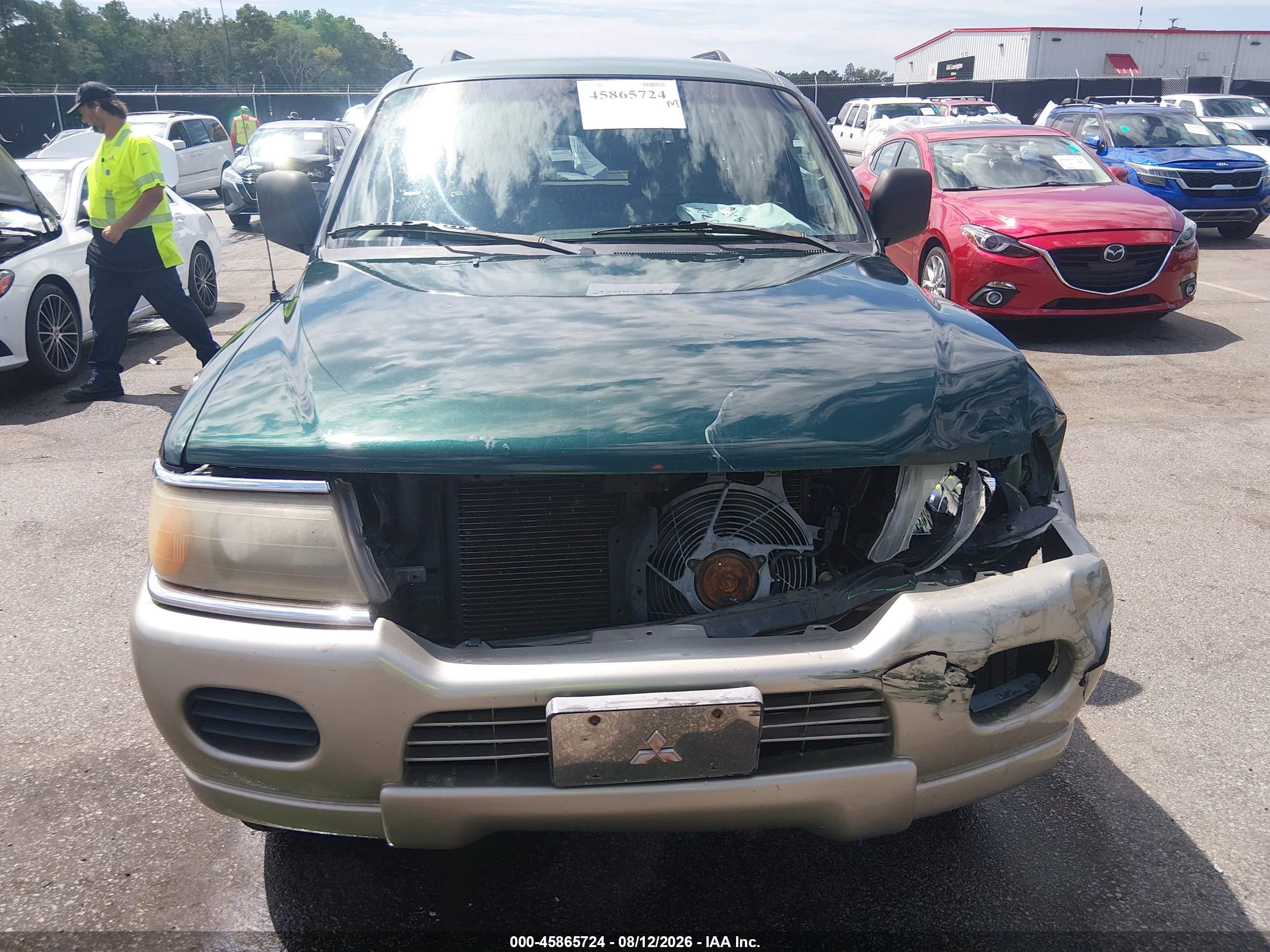 2001 Mitsubishi Montero Sport Xls Green vin: JA4LS31H31P000574