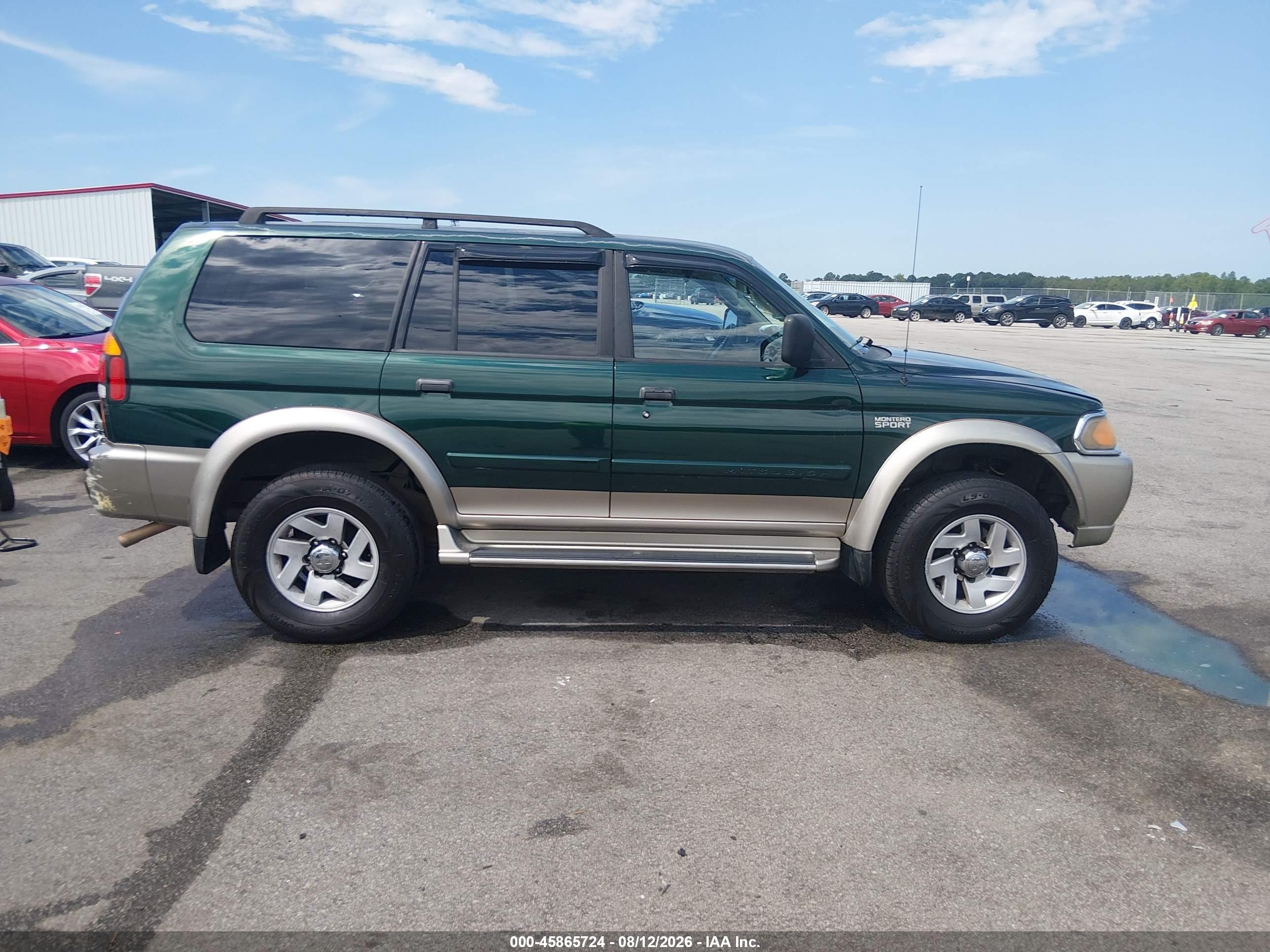 2001 Mitsubishi Montero Sport Xls Green vin: JA4LS31H31P000574