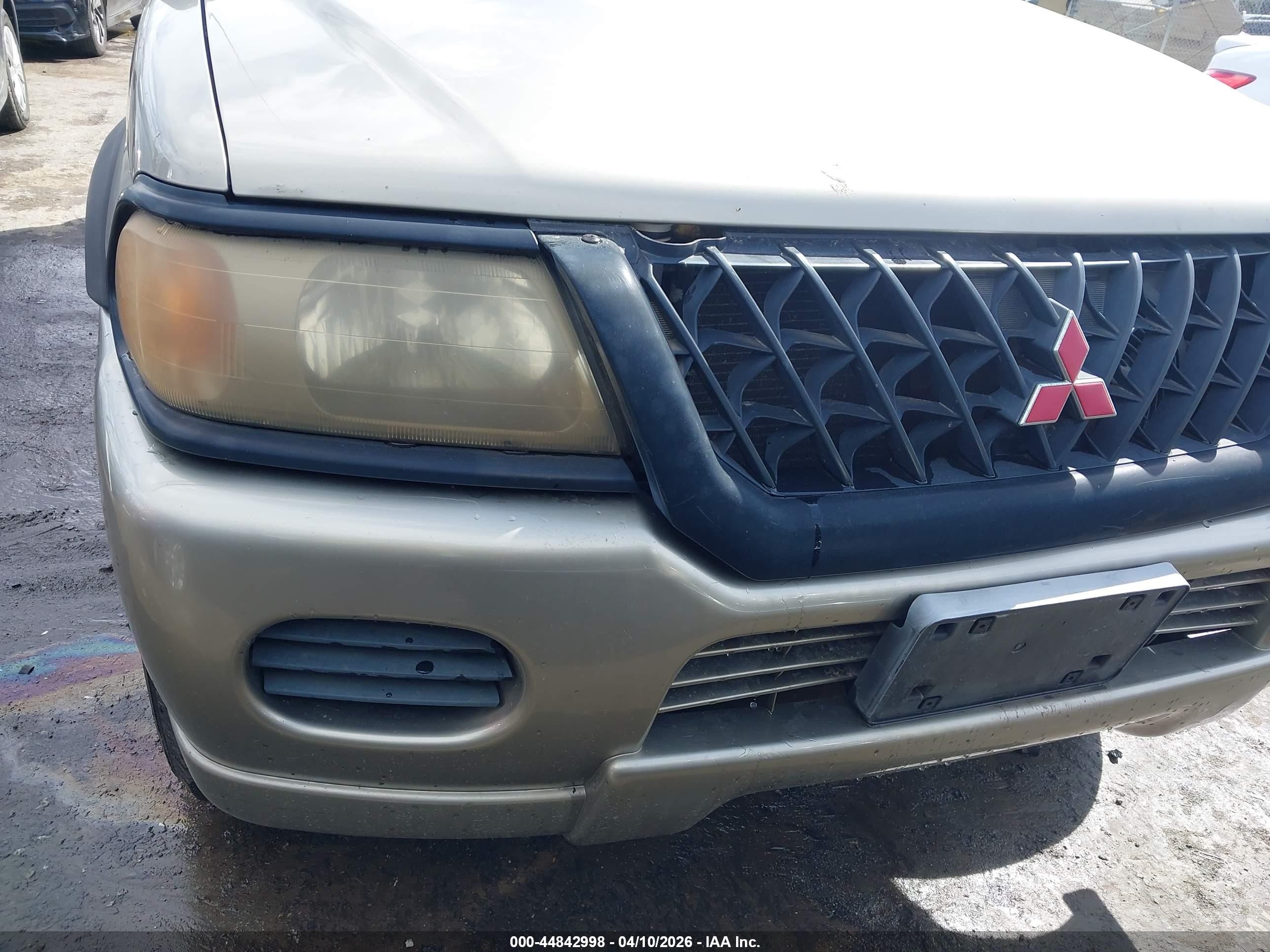 2000 Mitsubishi Montero Sport Ls/xls Brown vin: JA4LS31H4YP814419