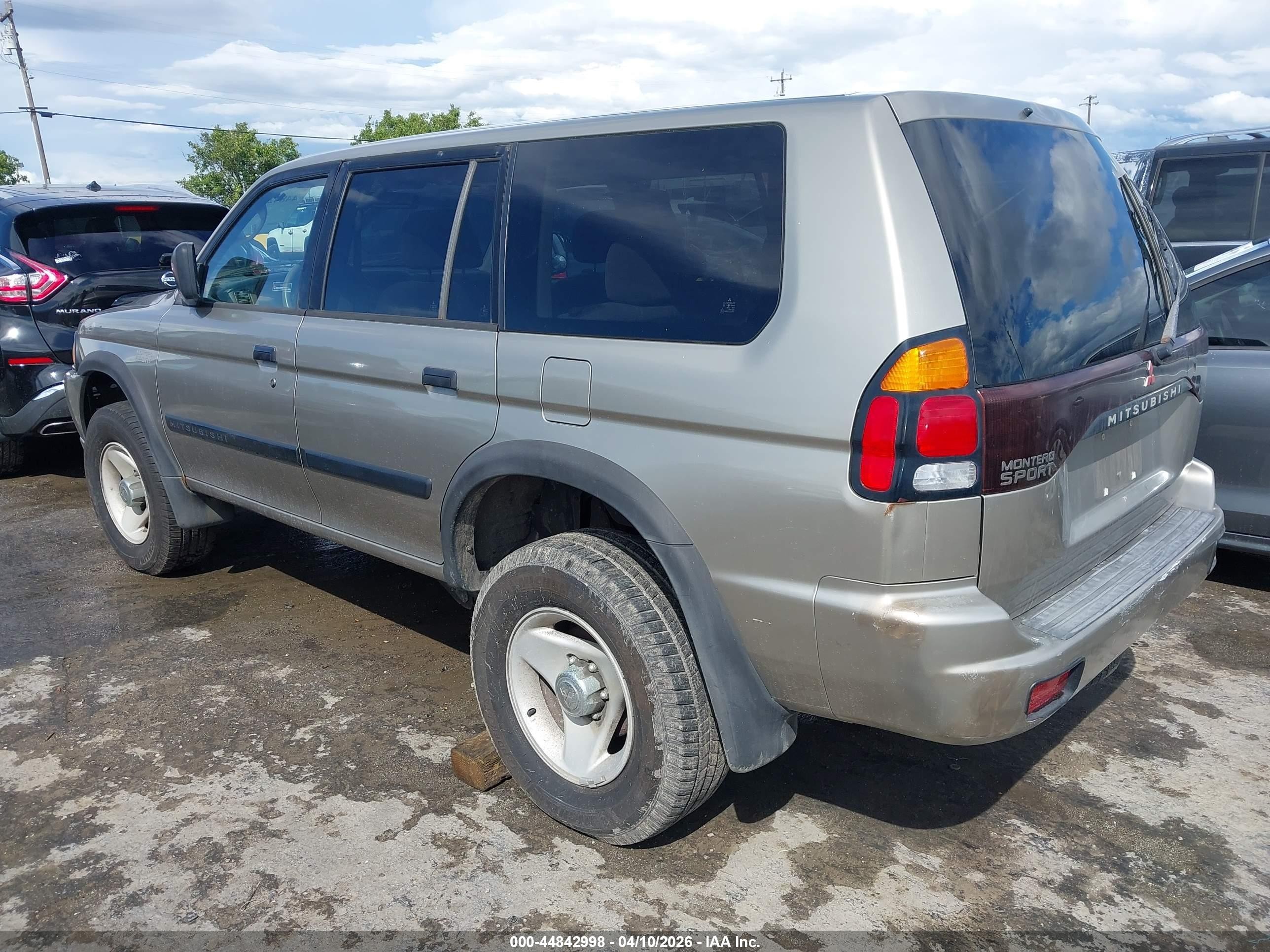 2000 Mitsubishi Montero Sport Ls/xls Brown vin: JA4LS31H4YP814419