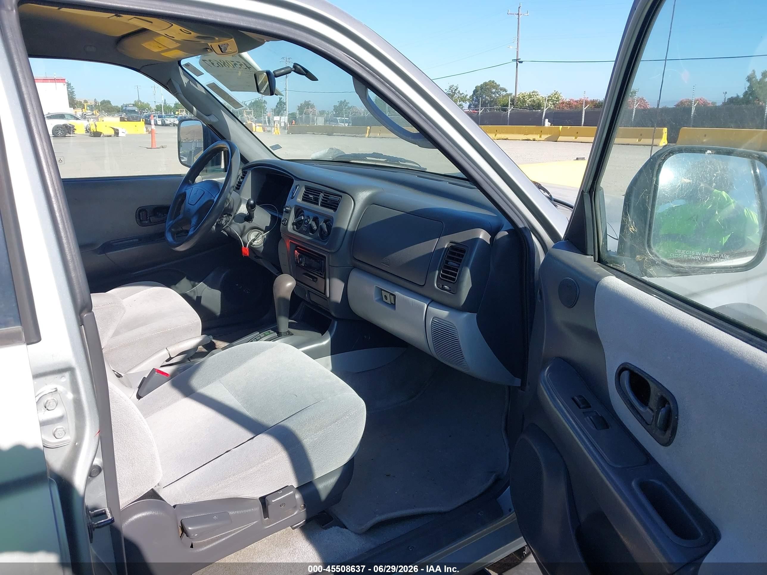 2000 Mitsubishi Montero Sport Ls/xls Gray vin: JA4LS31H4YP814856