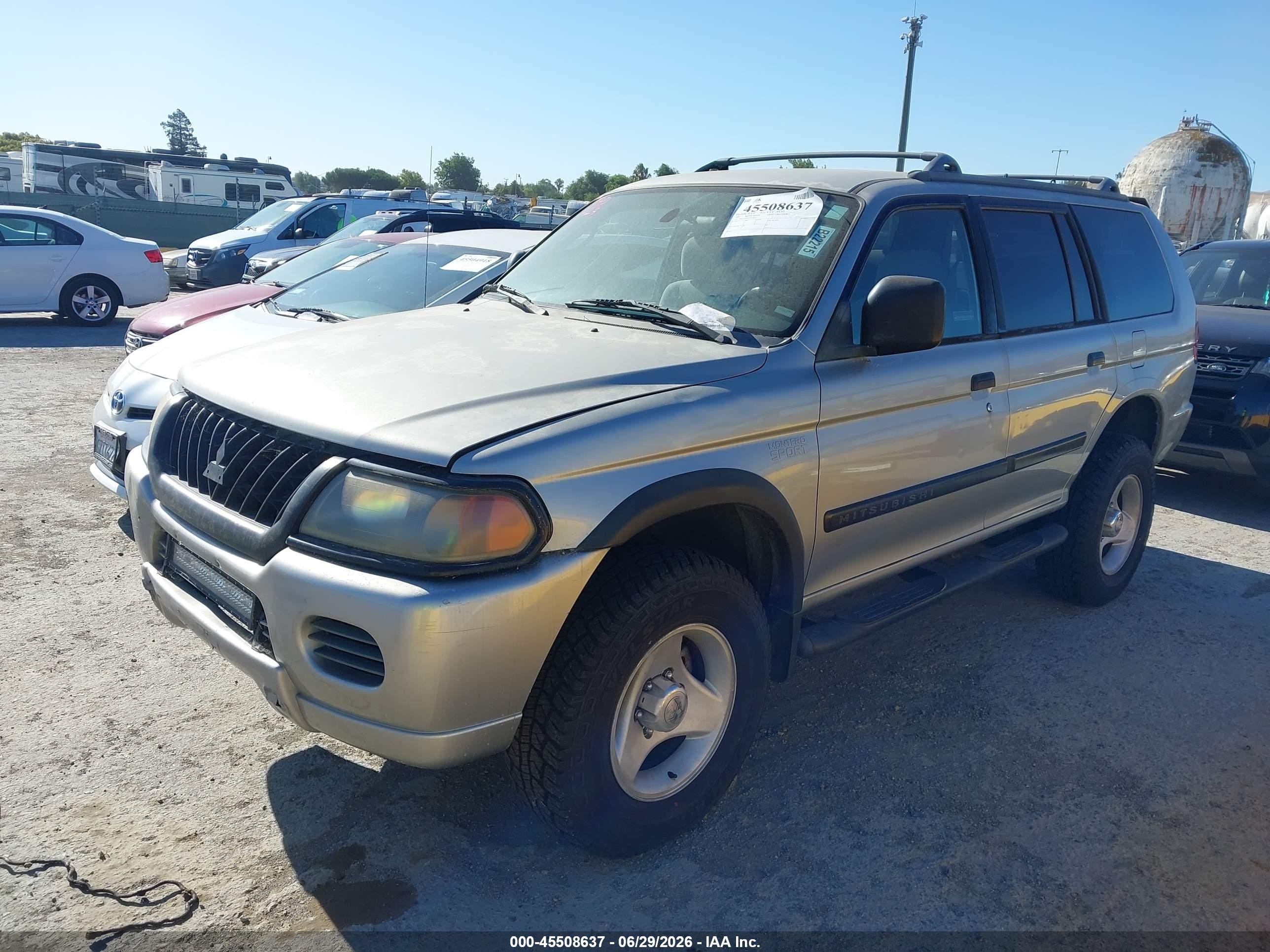 2000 Mitsubishi Montero Sport Ls/xls Gray vin: JA4LS31H4YP814856