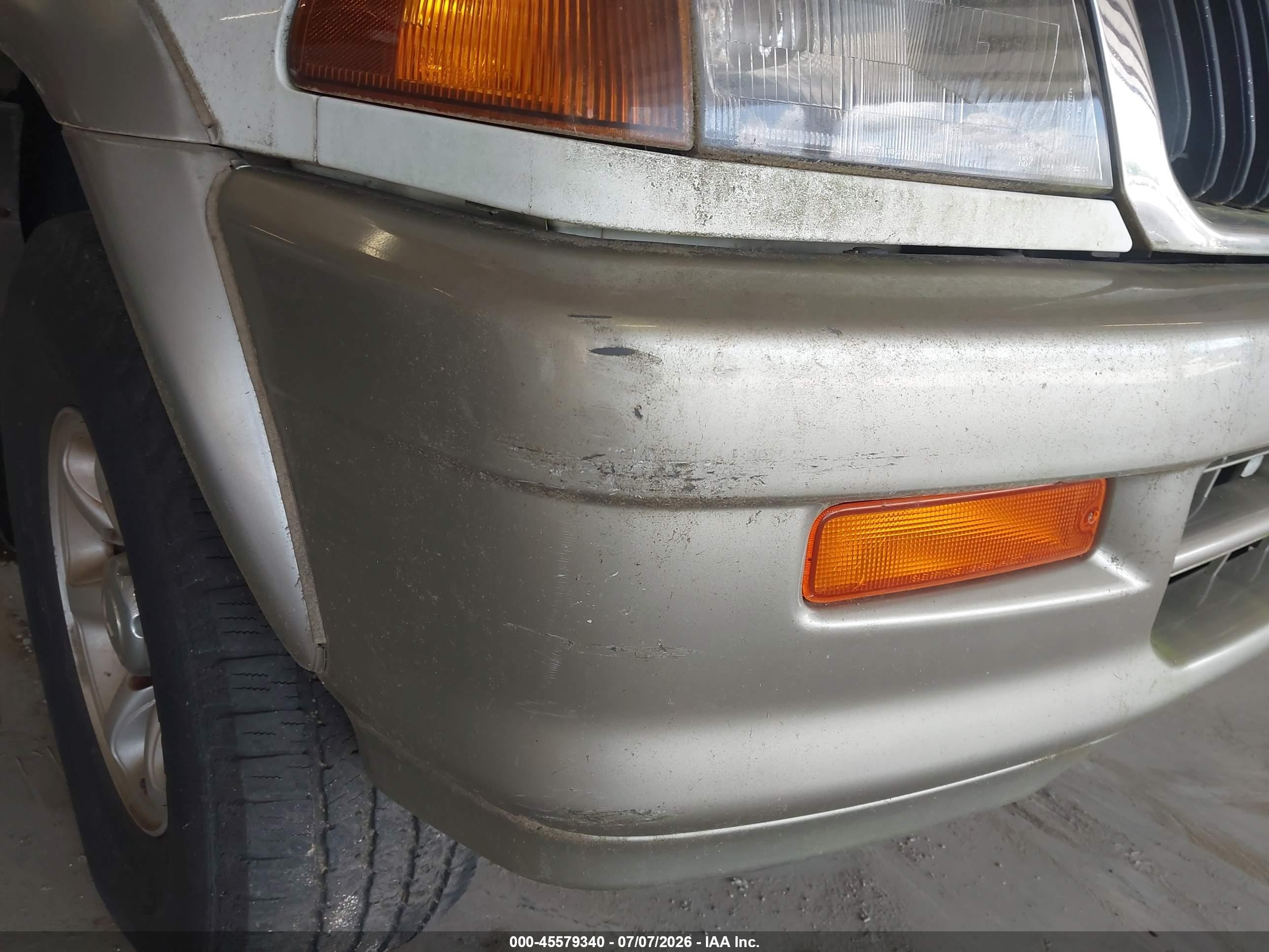 1999 Mitsubishi Montero Sport Ls/xls White vin: JA4LS31H5XP003825