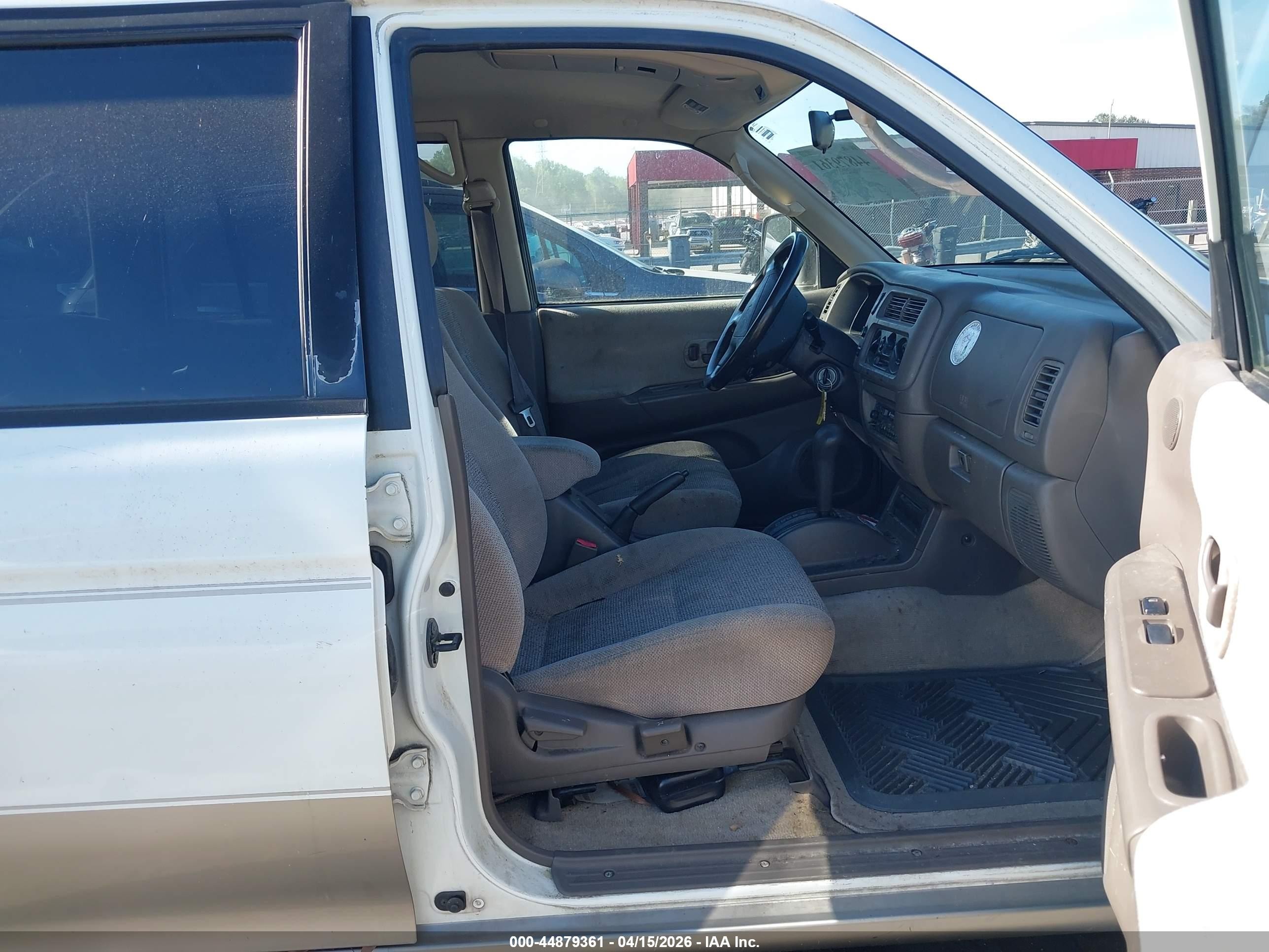 1999 Mitsubishi Montero Sport Ls/xls White vin: JA4LS31H5XP020608