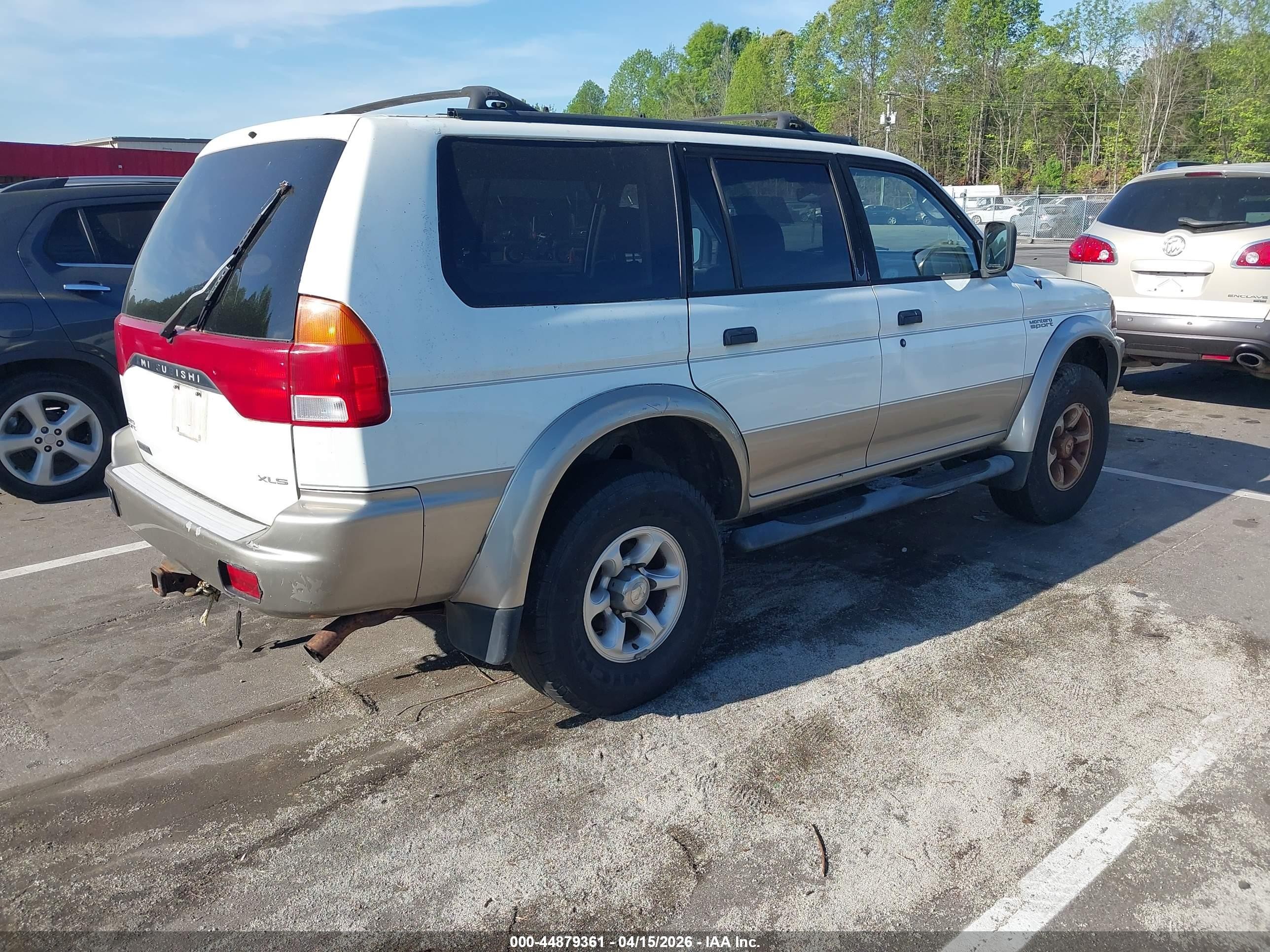 1999 Mitsubishi Montero Sport Ls/xls White vin: JA4LS31H5XP020608