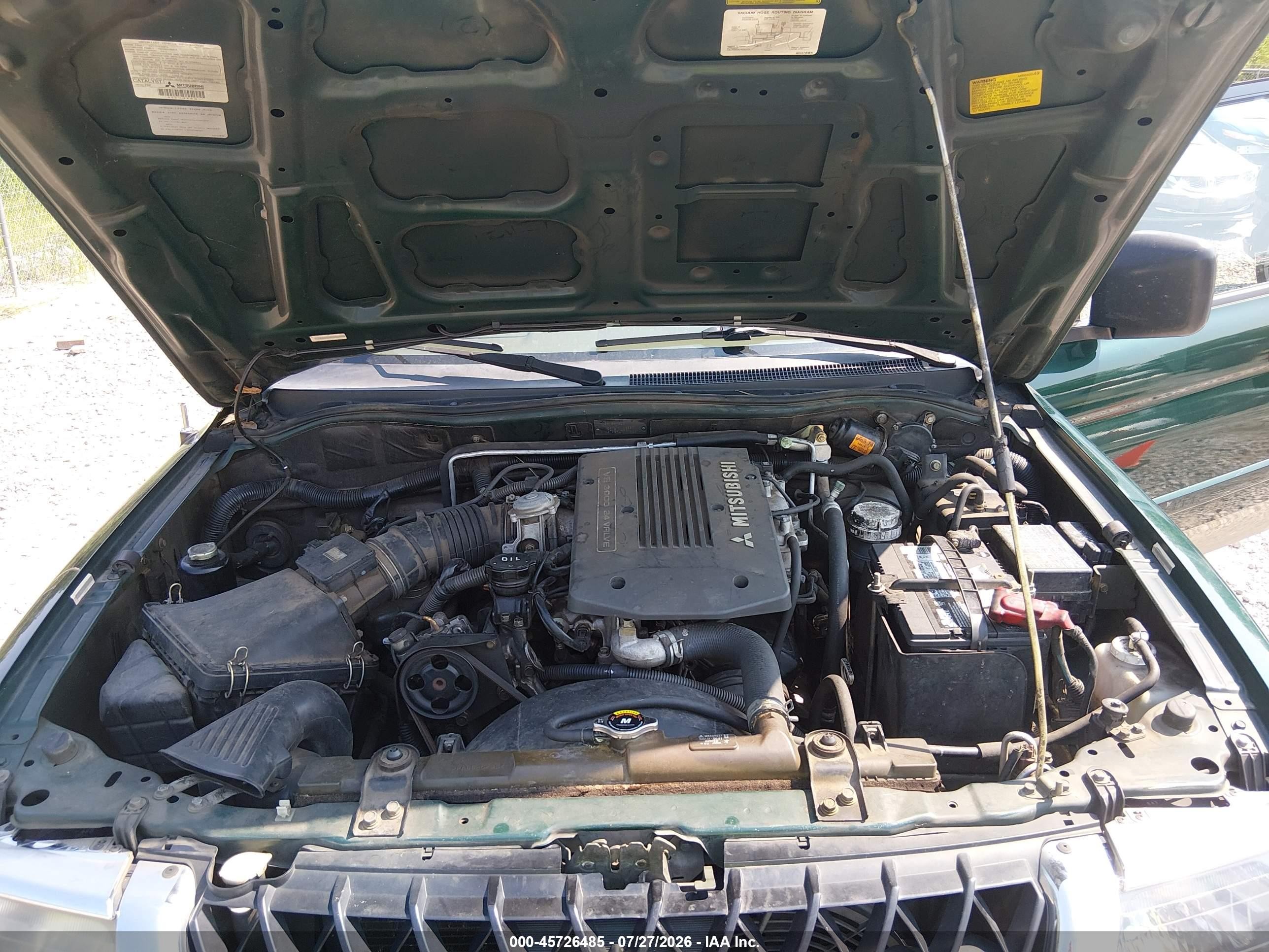2000 Mitsubishi Montero Sport Ls/xls Green vin: JA4LS31H5YP010095