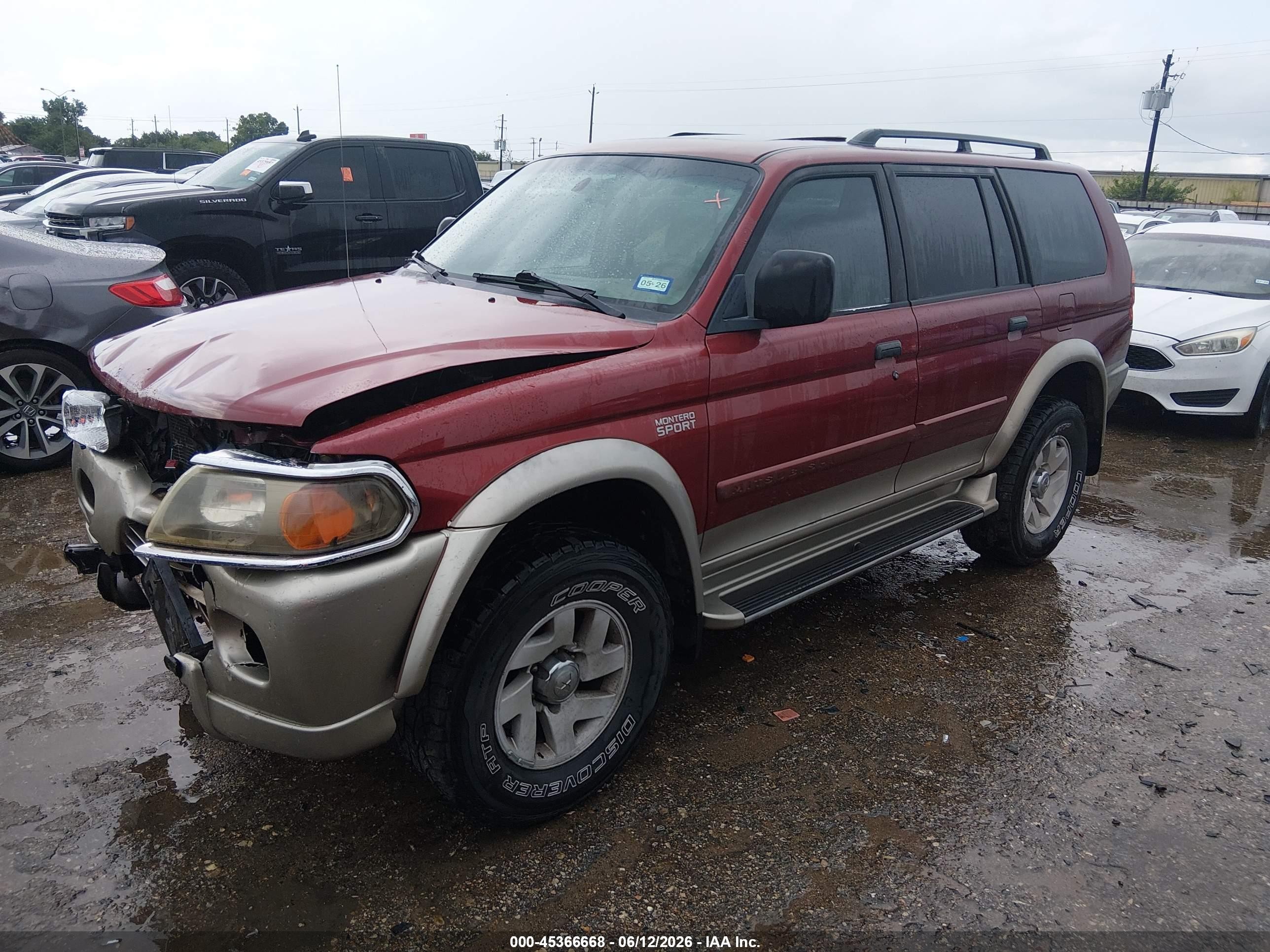 2001 Mitsubishi Montero Sport Xls Maroon vin: JA4LS31H61P053916