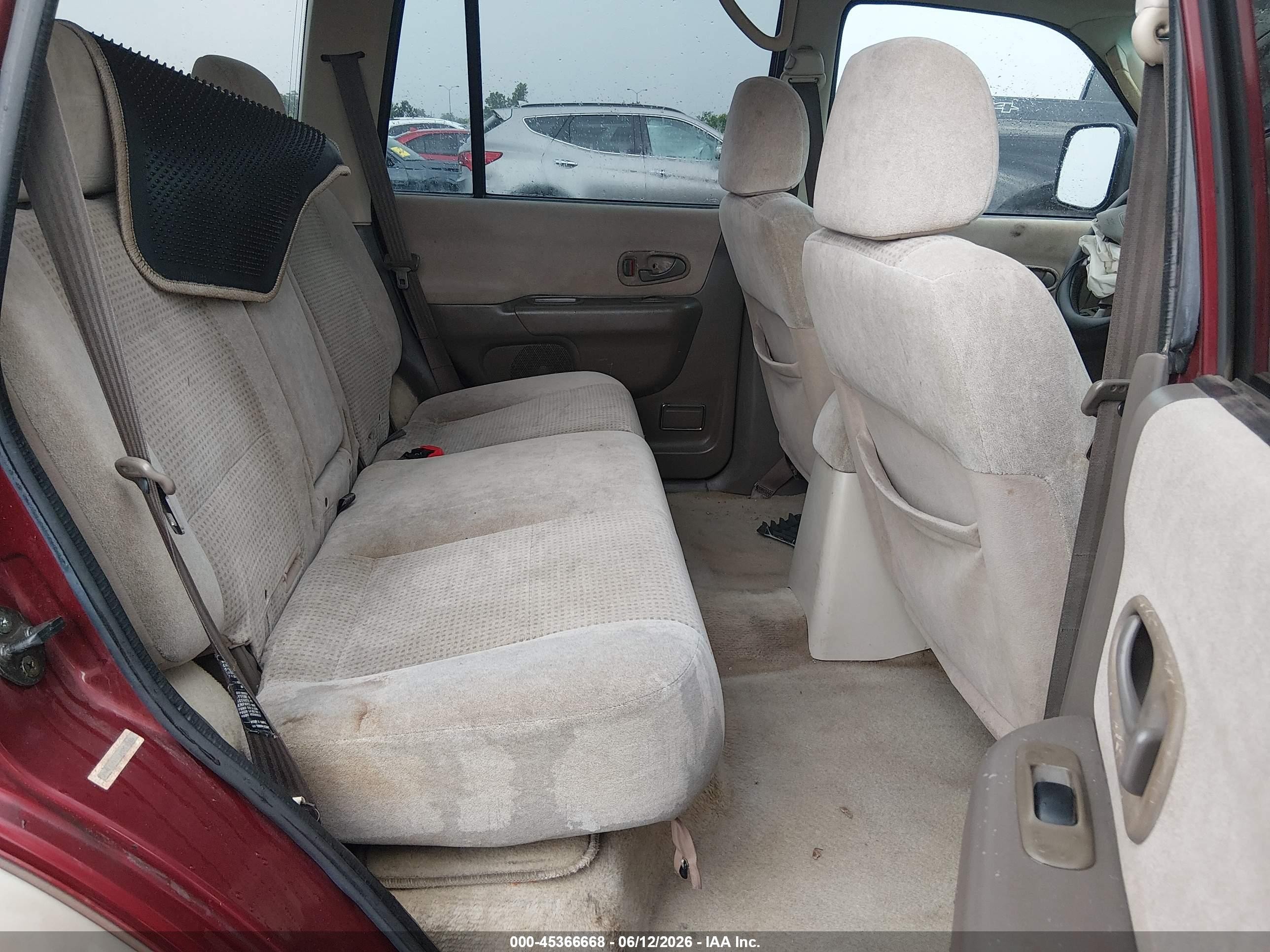 2001 Mitsubishi Montero Sport Xls Maroon vin: JA4LS31H61P053916