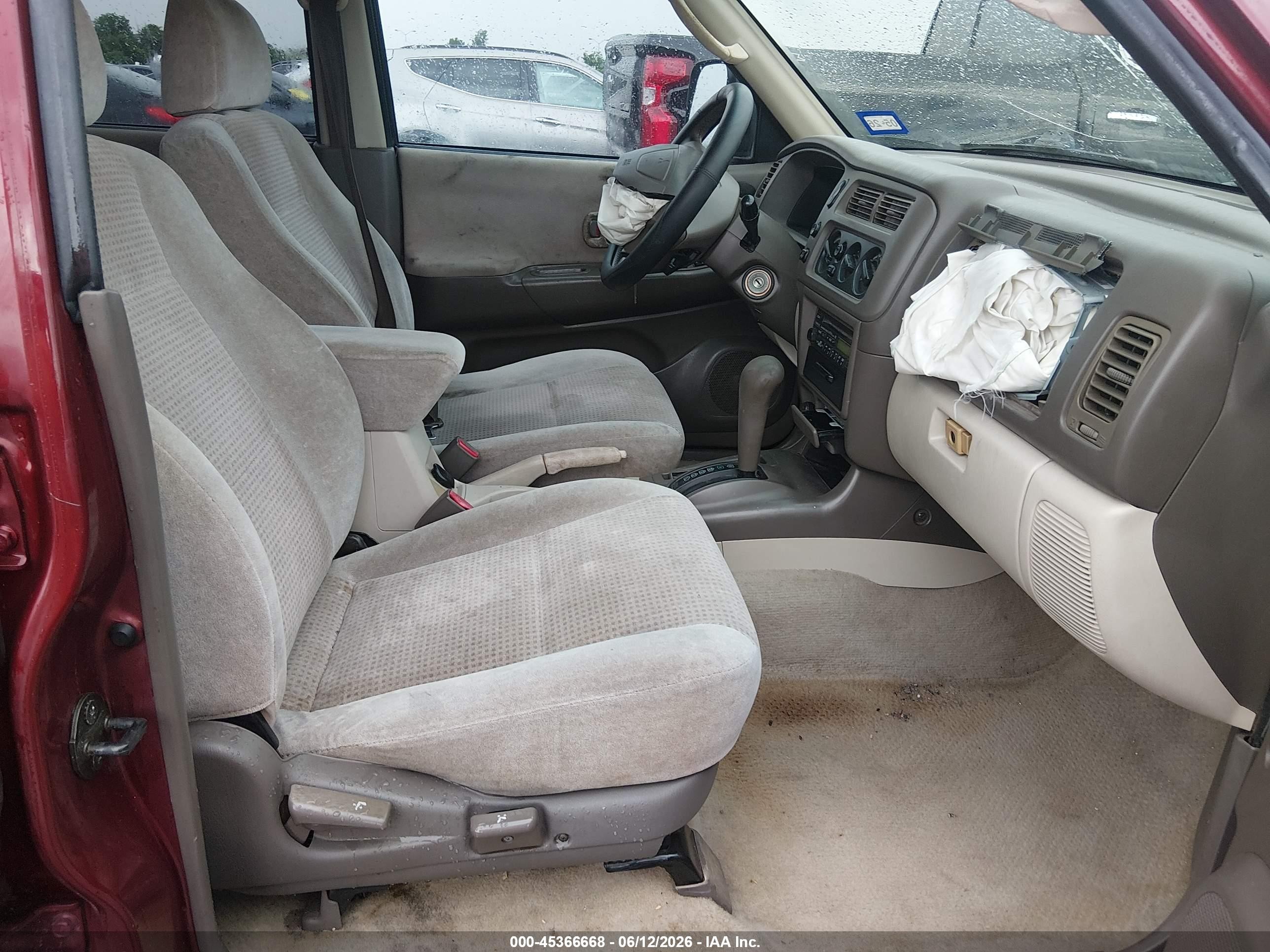 2001 Mitsubishi Montero Sport Xls Maroon vin: JA4LS31H61P053916