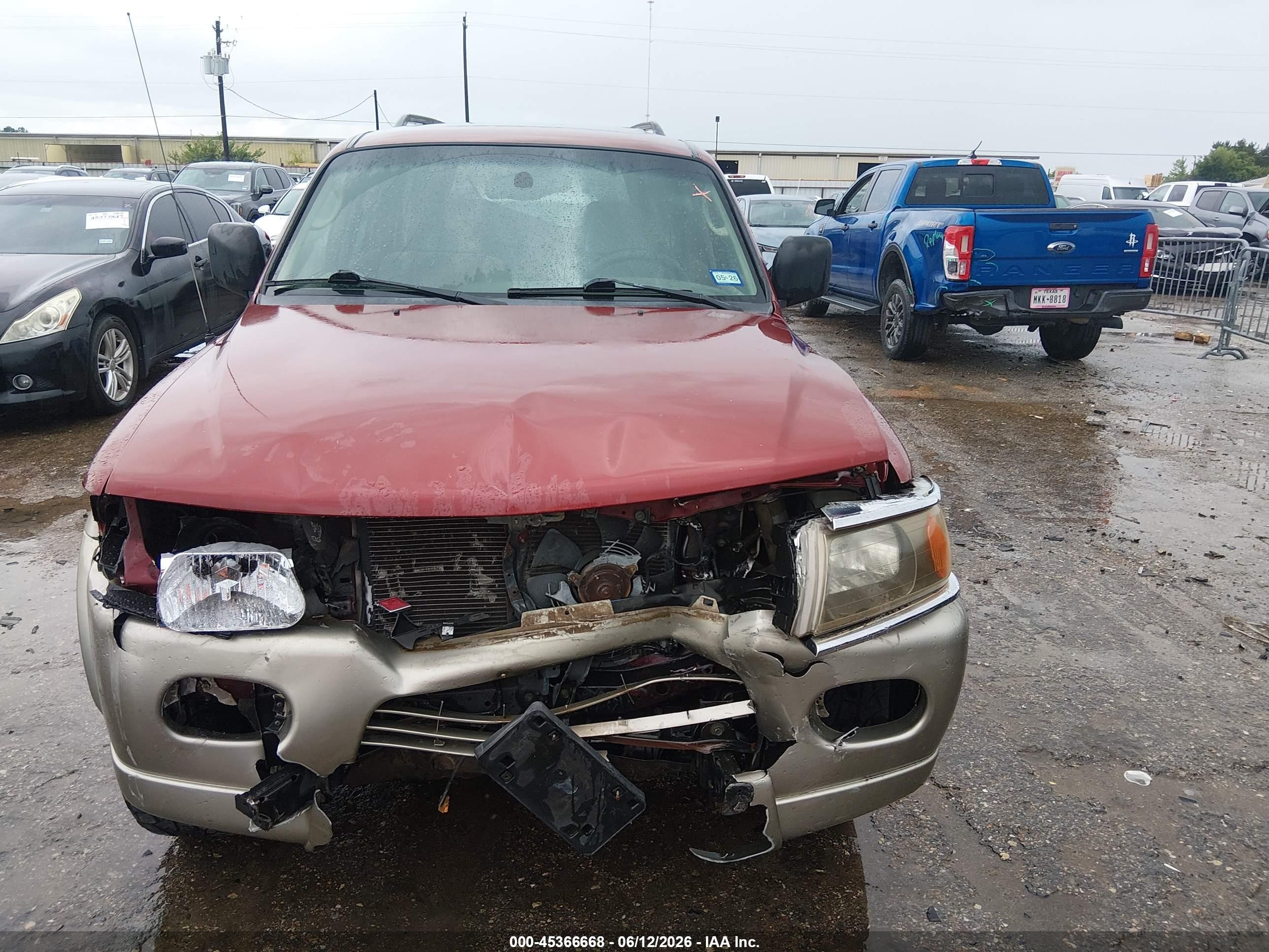 2001 Mitsubishi Montero Sport Xls Maroon vin: JA4LS31H61P053916