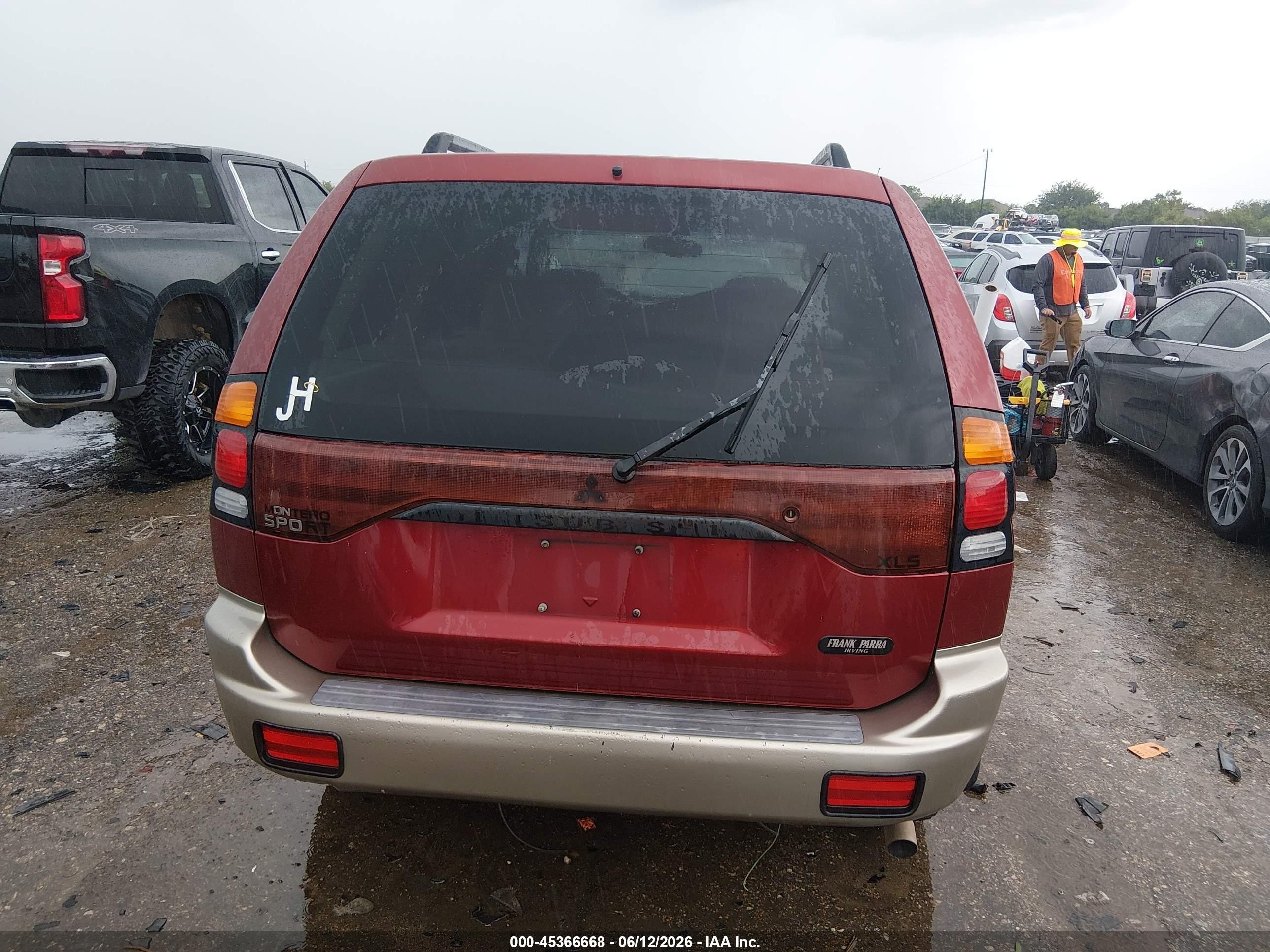 2001 Mitsubishi Montero Sport Xls Maroon vin: JA4LS31H61P053916
