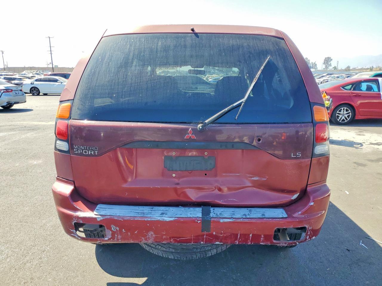 2000 Mitsubishi Montero Sport Ls Burgundy vin: JA4LS31H9YP055508