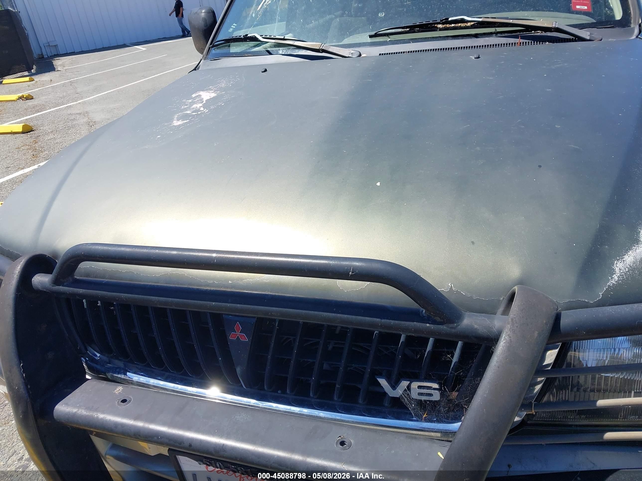 1998 Mitsubishi Montero Sport Ls Green vin: JA4LS31P2WPO38358