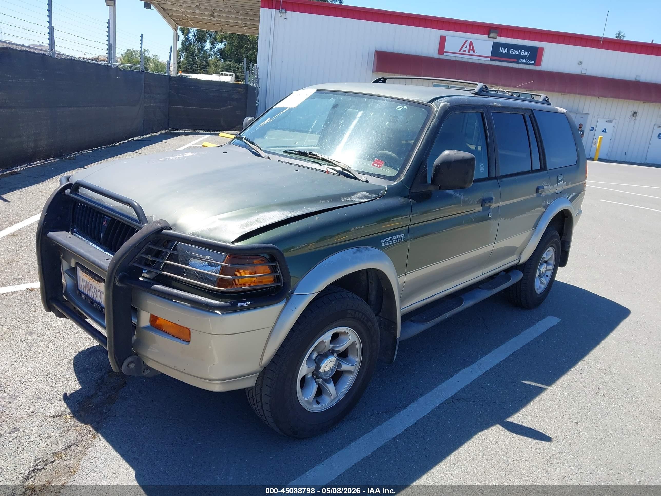 1998 Mitsubishi Montero Sport Ls Green vin: JA4LS31P2WPO38358