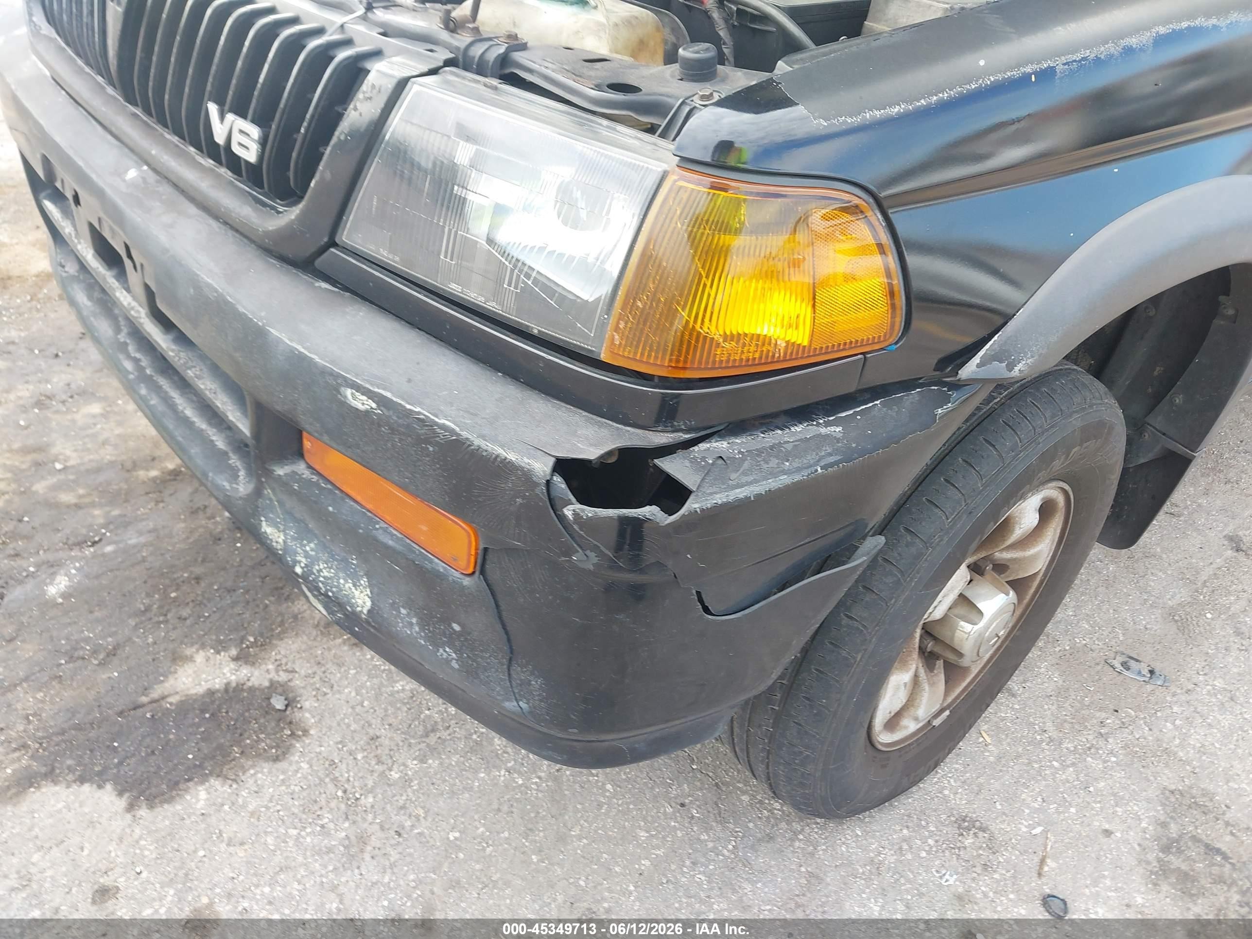 1998 Mitsubishi Montero Sport Ls Black vin: JA4LS31P3WP016417