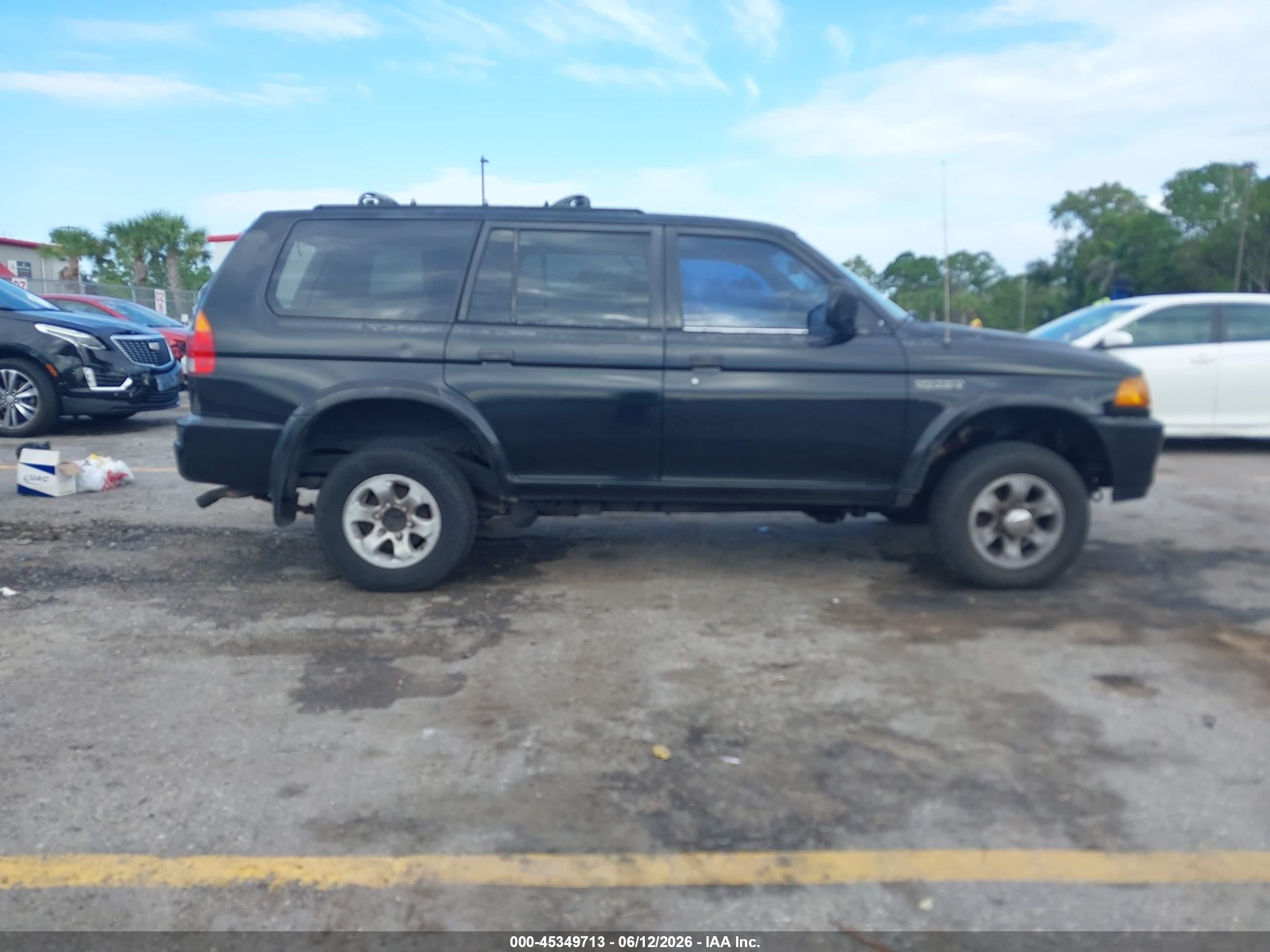 1998 Mitsubishi Montero Sport Ls Black vin: JA4LS31P3WP016417