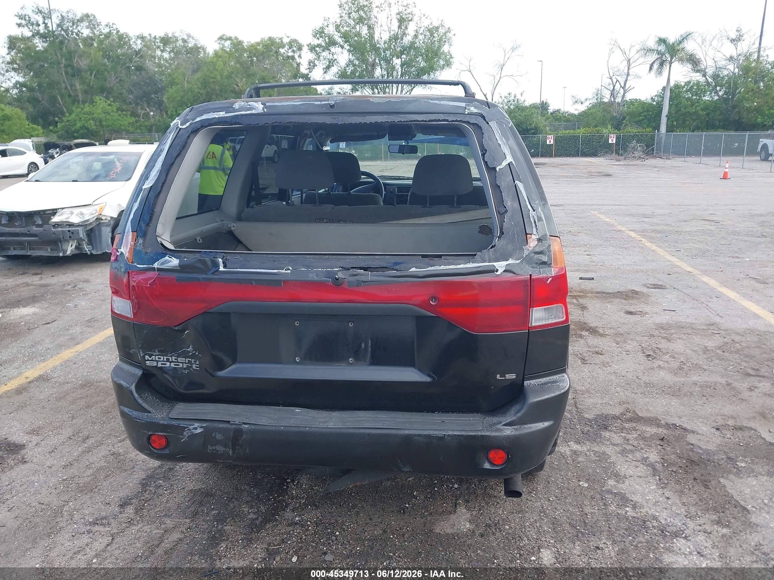 1998 Mitsubishi Montero Sport Ls Black vin: JA4LS31P3WP016417