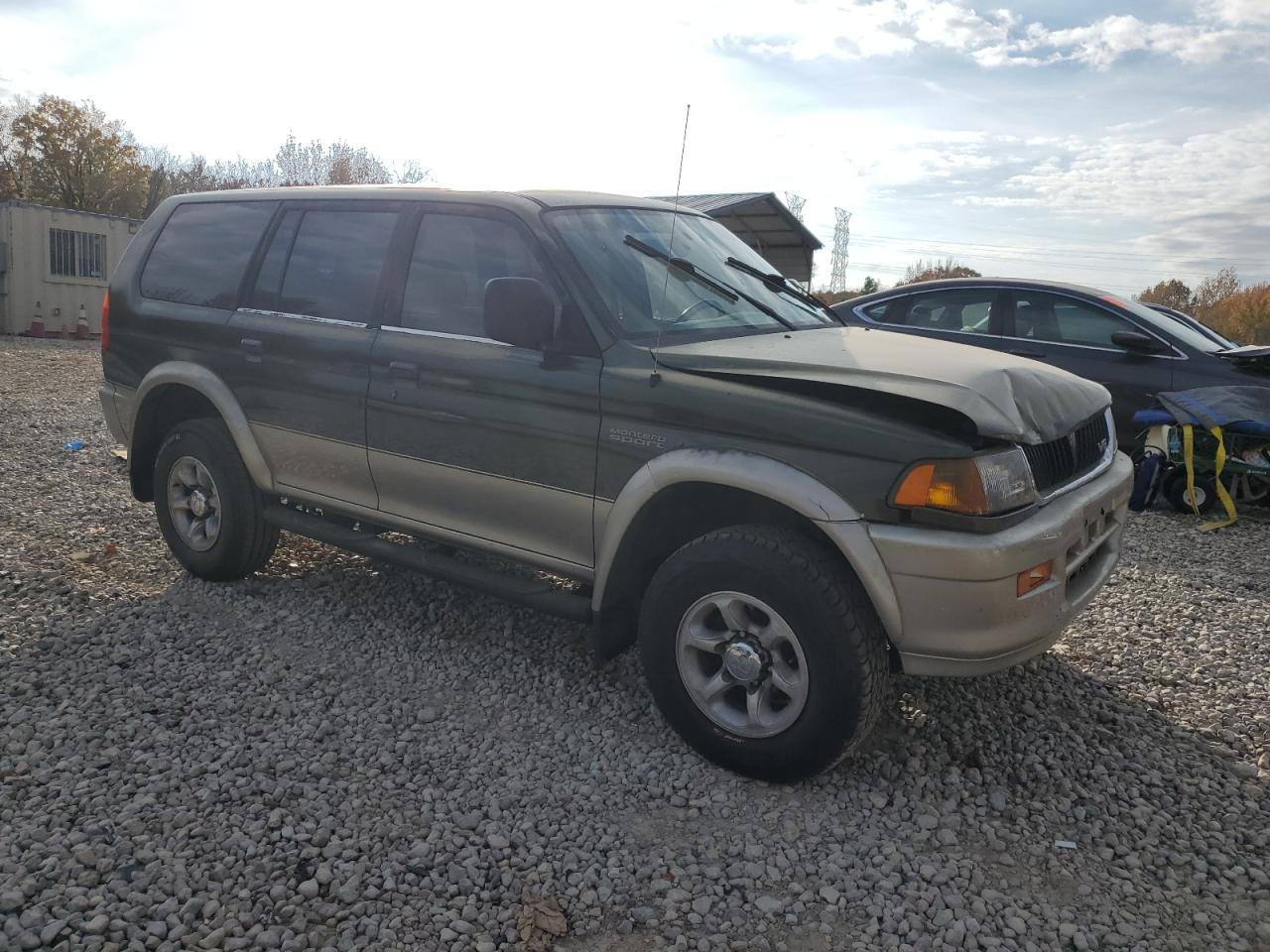 1998 Mitsubishi Montero Sport Ls Green vin: JA4LS31P7WP020874