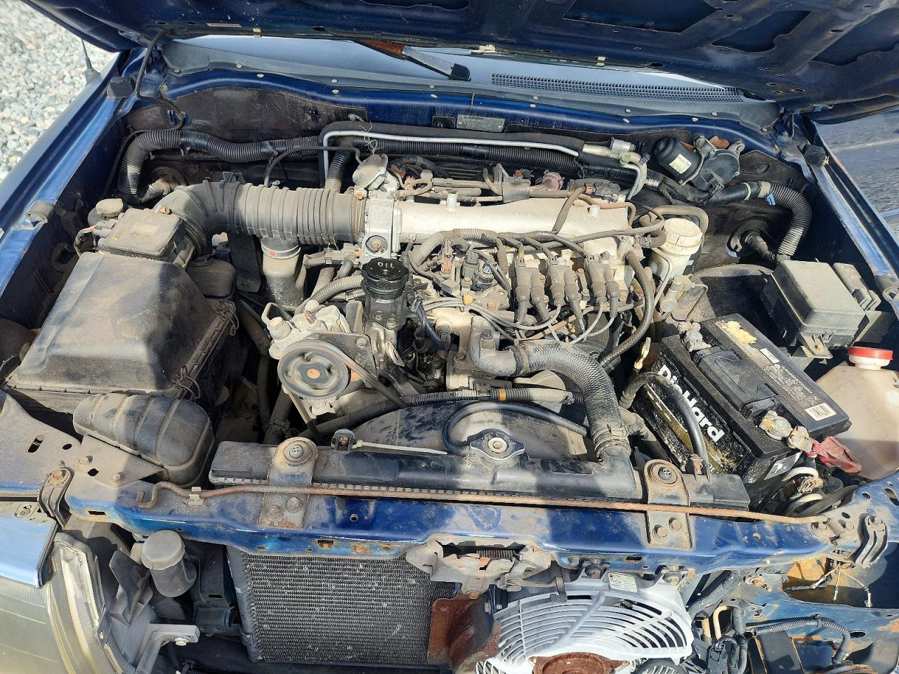 2002 Mitsubishi Montero Sport Xls Blue vin: JA4LS31R62J055355