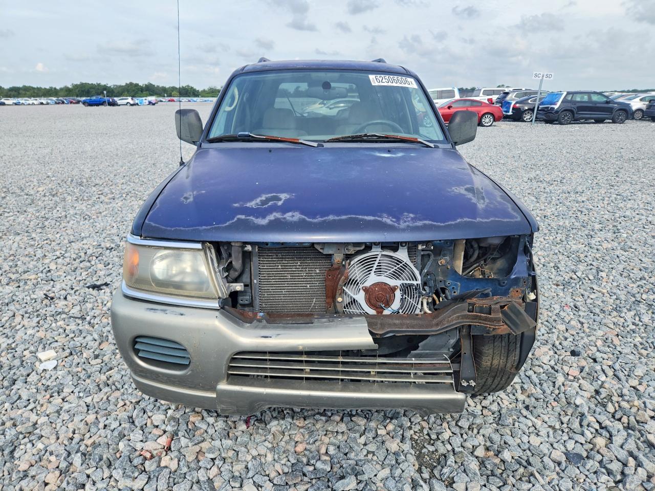 2002 Mitsubishi Montero Sport Xls Blue vin: JA4LS31R62J055355