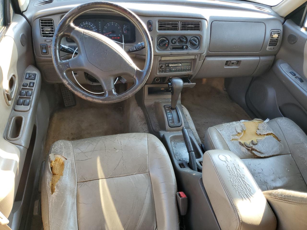 1998 Mitsubishi Montero Sport Xls White vin: JA4LS41P0WP029308