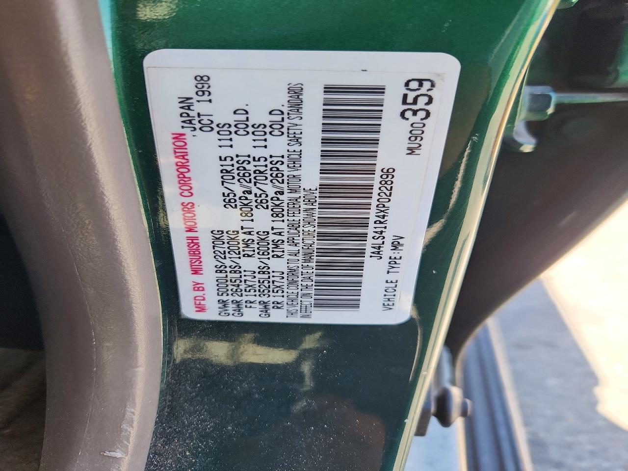 1999 Mitsubishi Montero Sport Limited Green vin: JA4LS41R4XP022896