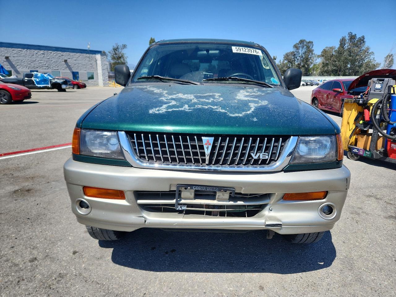 1999 Mitsubishi Montero Sport Limited Green vin: JA4LS41R4XP022896