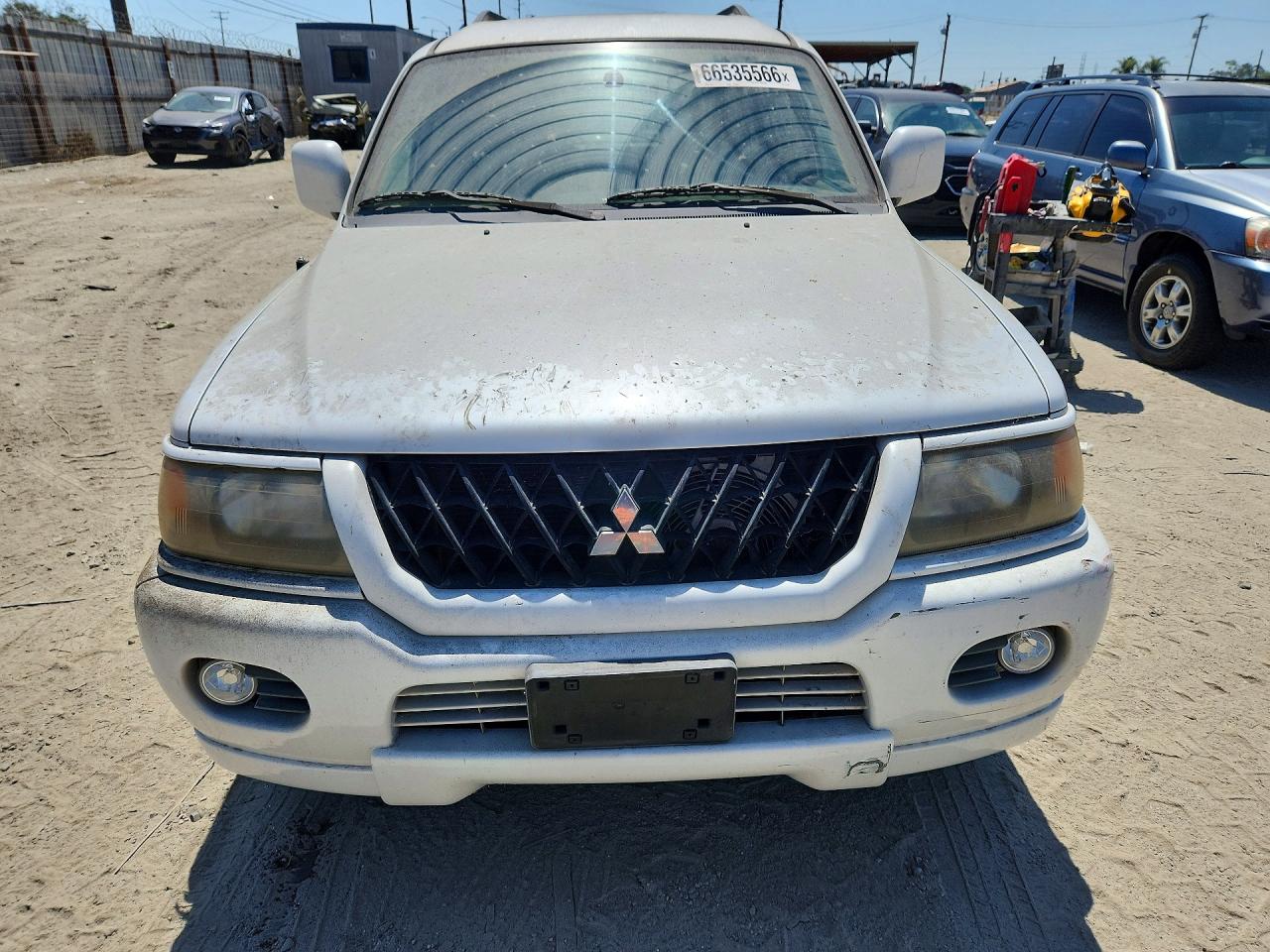 2003 Mitsubishi Montero Sport Limited White vin: JA4LS41R63J012187