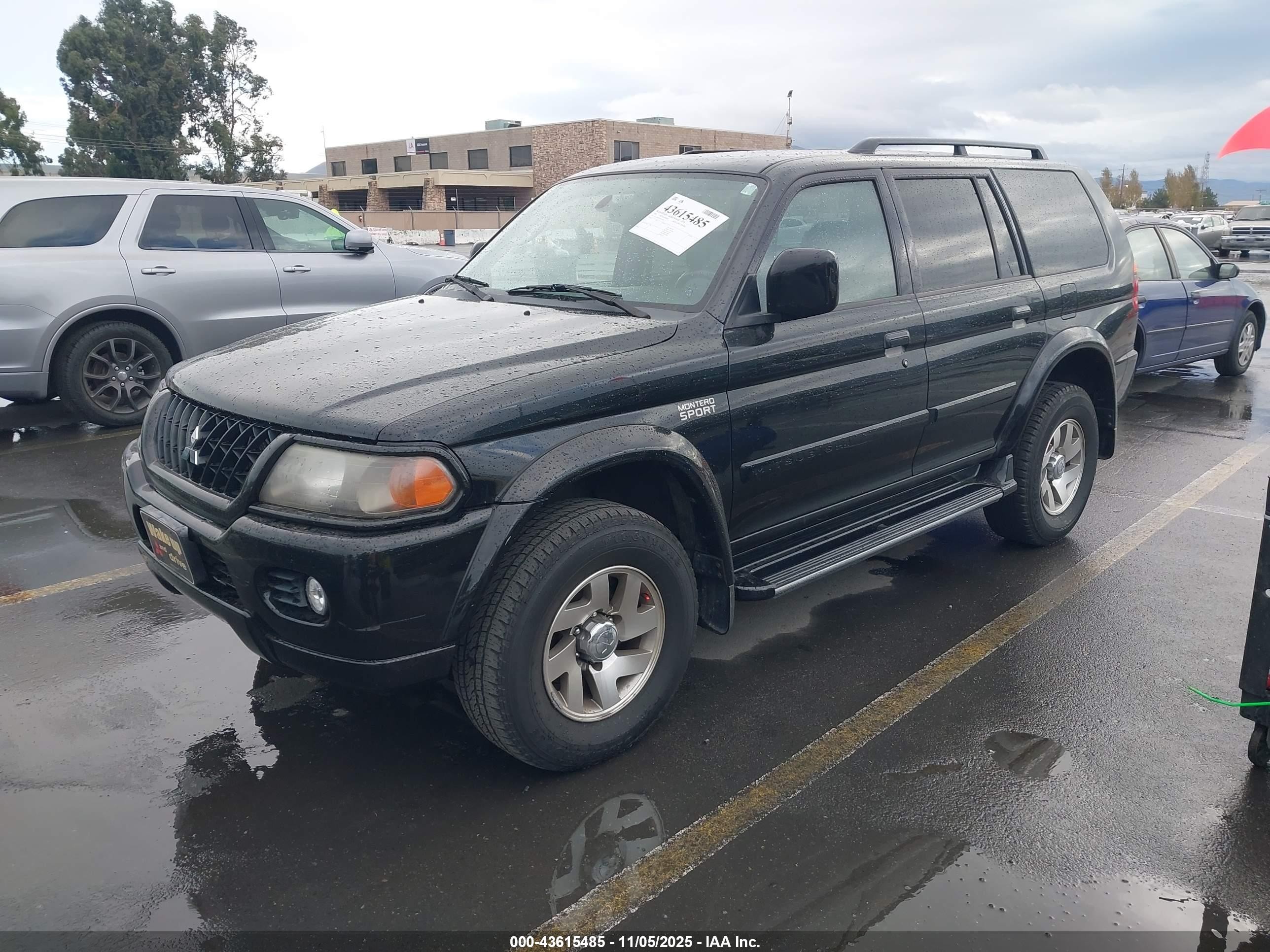 2002 Mitsubishi Montero Sport Ltd Black vin: JA4LS41R92J033596