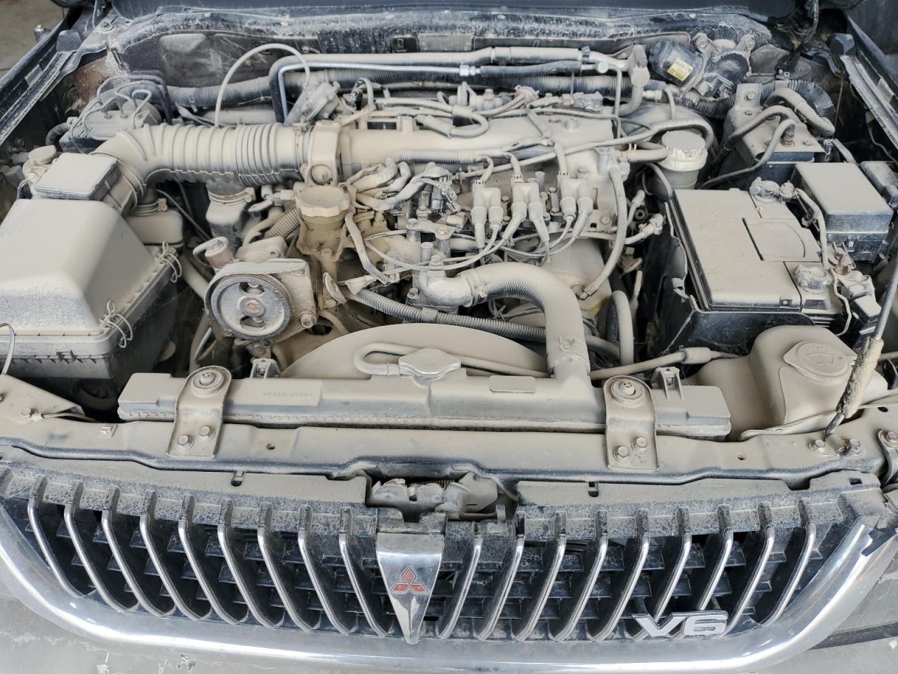 1999 Mitsubishi Montero Sport Limited Черный vin: JA4LS41RXXP028606