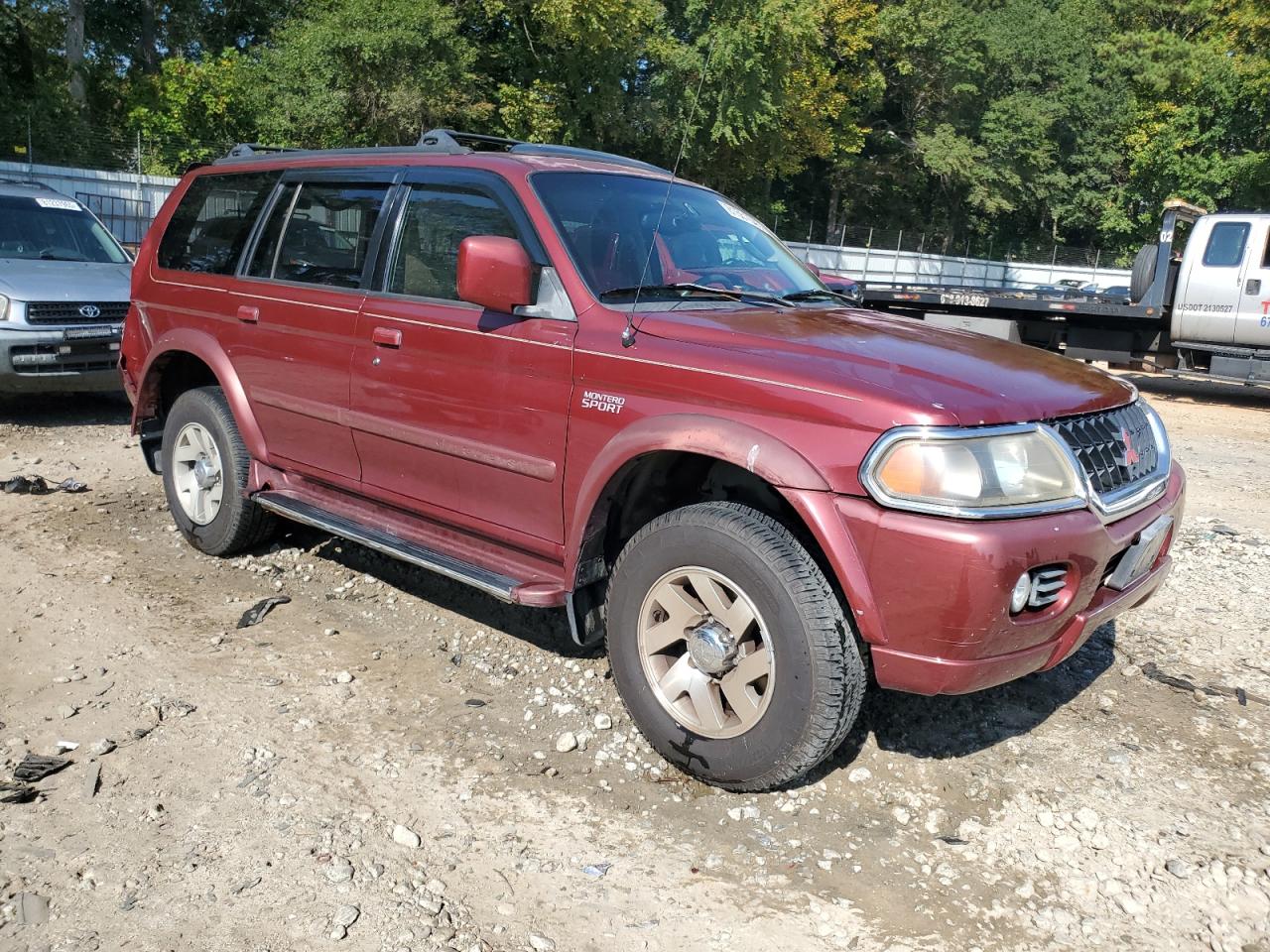 2000 Mitsubishi Montero Sport Limited Burgundy vin: JA4LS41RXYP041521