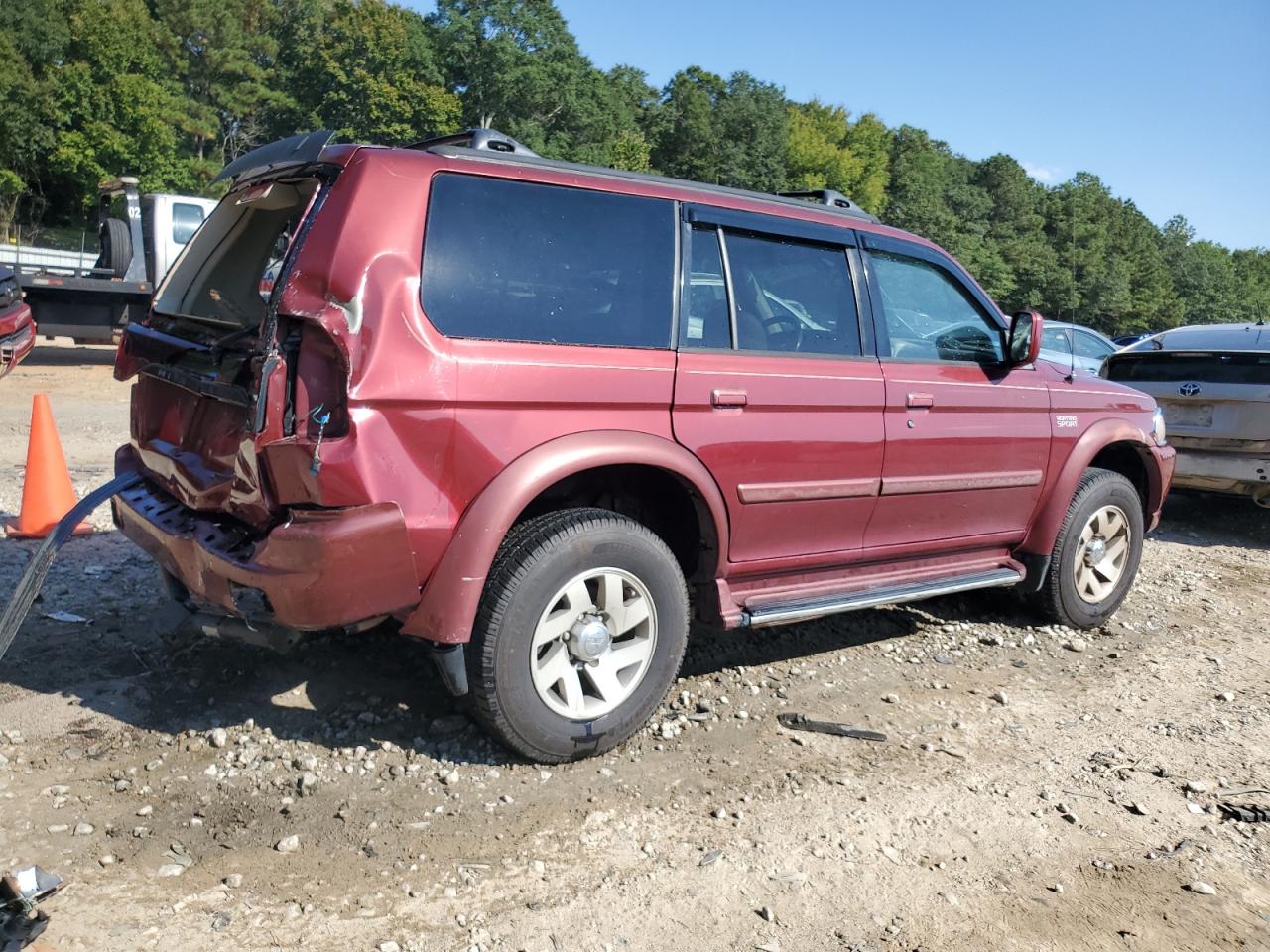 2000 Mitsubishi Montero Sport Limited Burgundy vin: JA4LS41RXYP041521
