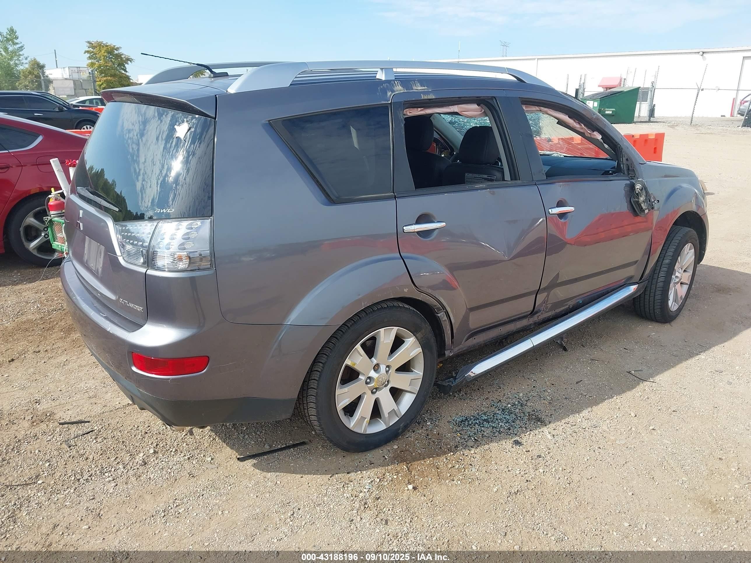 2009 Mitsubishi Outlander Se Серый vin: JA4LT31W49Z009845