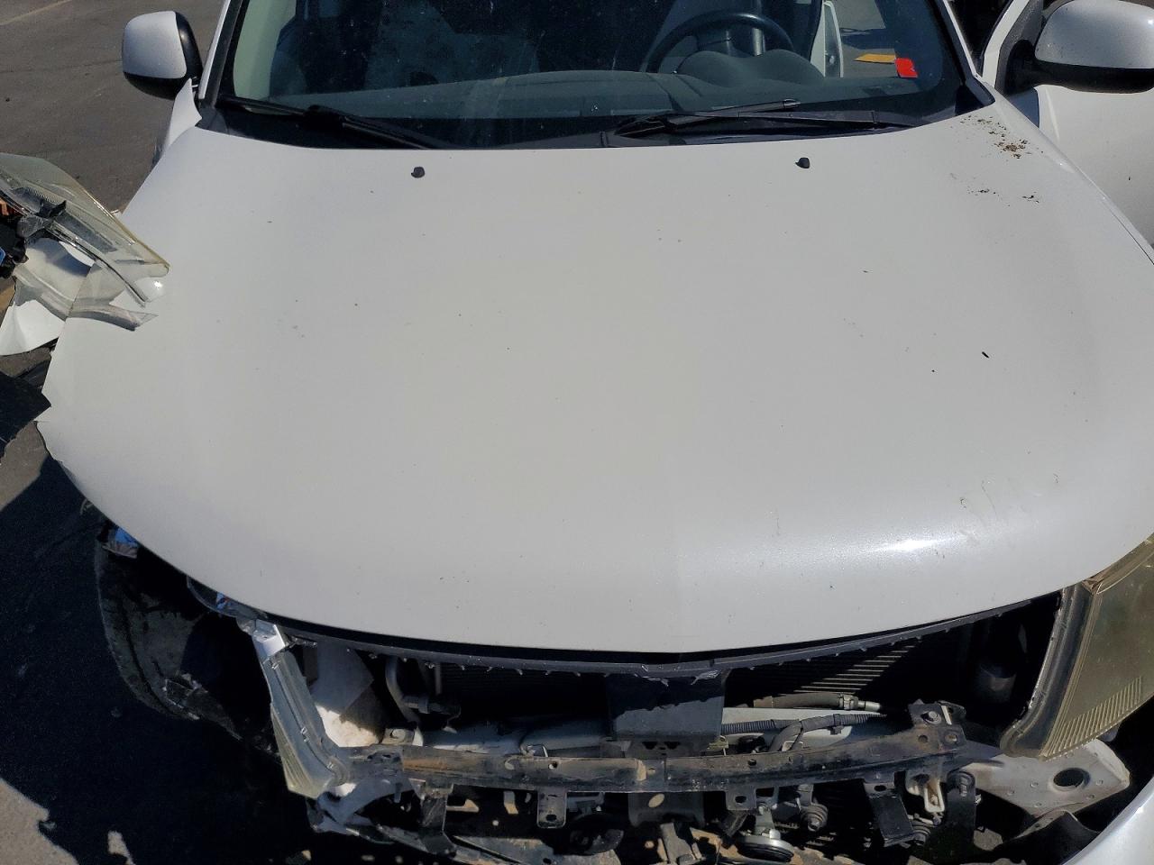2008 Mitsubishi Outlander Se White vin: JA4LT31W68Z013202