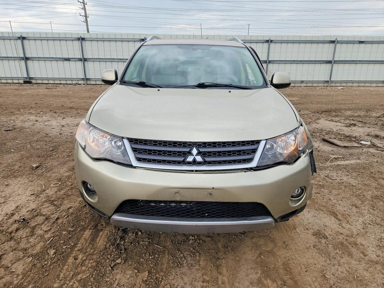 2009 Mitsubishi Outlander Se Cream vin: JA4LT31WX9Z010482