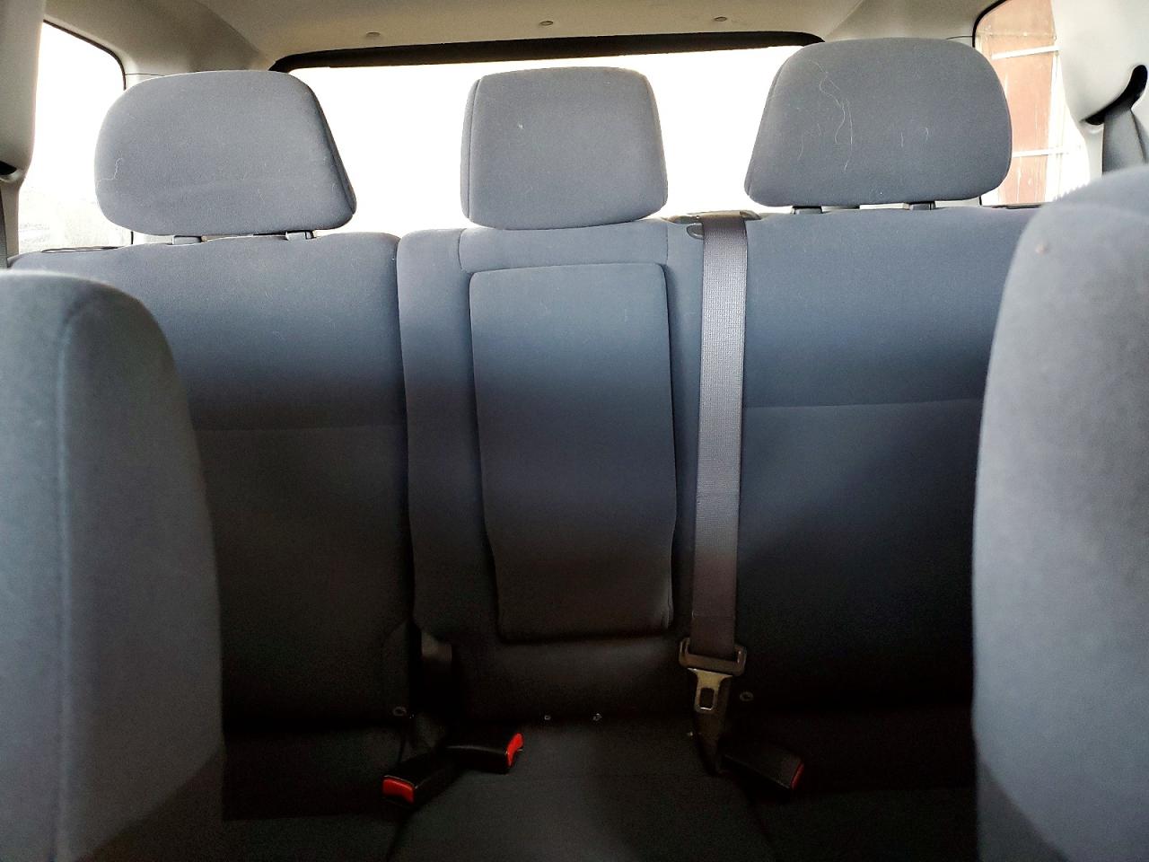 2005 Mitsubishi Outlander Ls Green vin: JA4LX31F35U028785