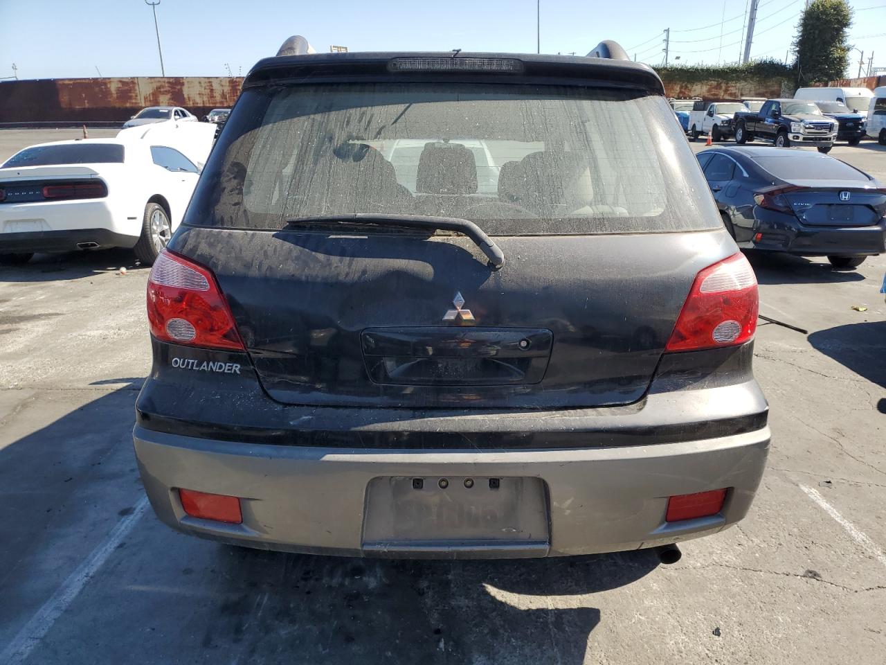 2005 Mitsubishi Outlander Ls Черный vin: JA4LX31F45U045823