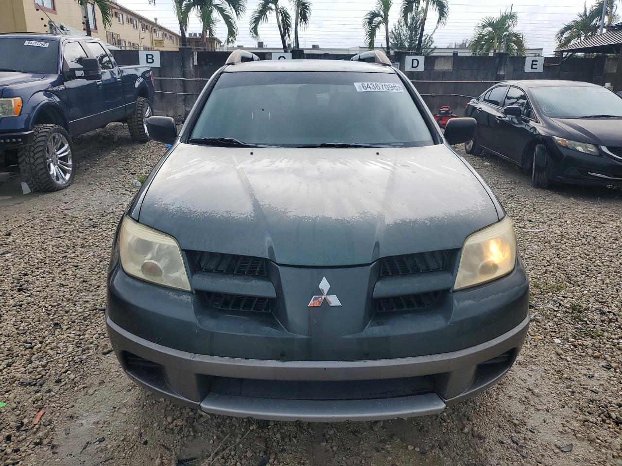 2006 Mitsubishi Outlander Ls Green vin: JA4LX31F76U002773