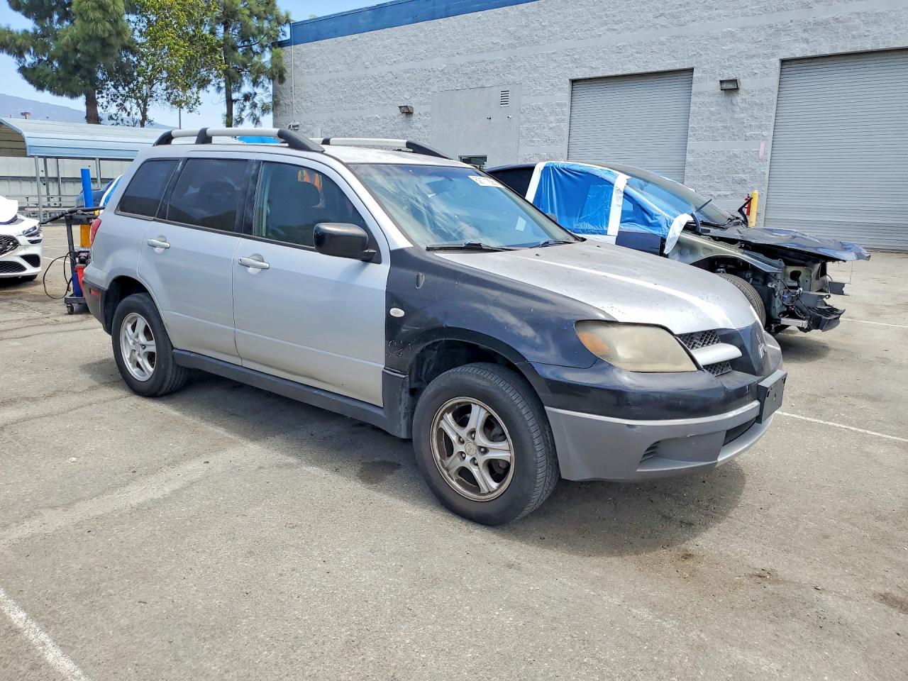 2003 Mitsubishi Outlander Ls Silver vin: JA4LX31G93U029316