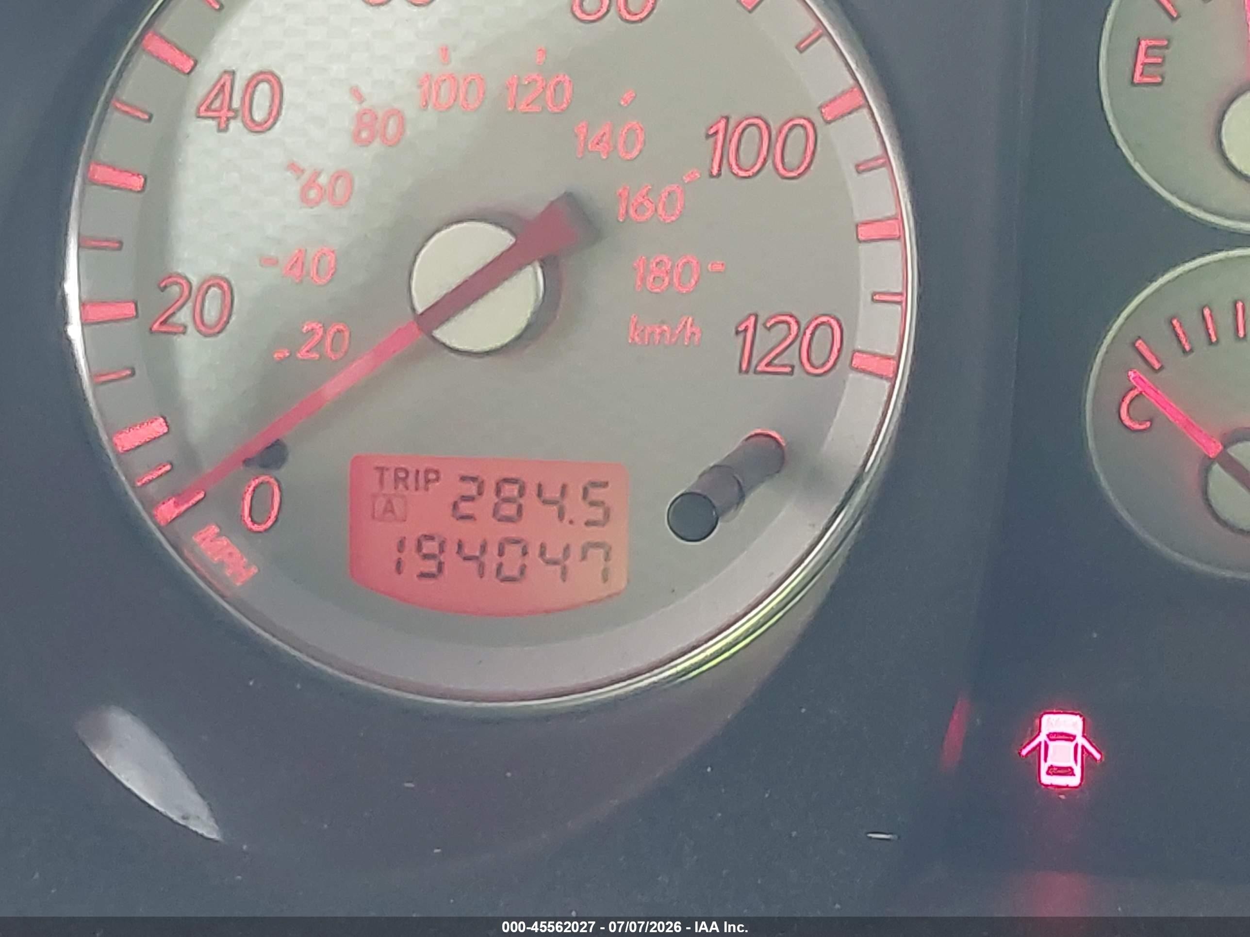2004 Mitsubishi Outlander Xls Серебряный vin: JA4LX41F64U043804