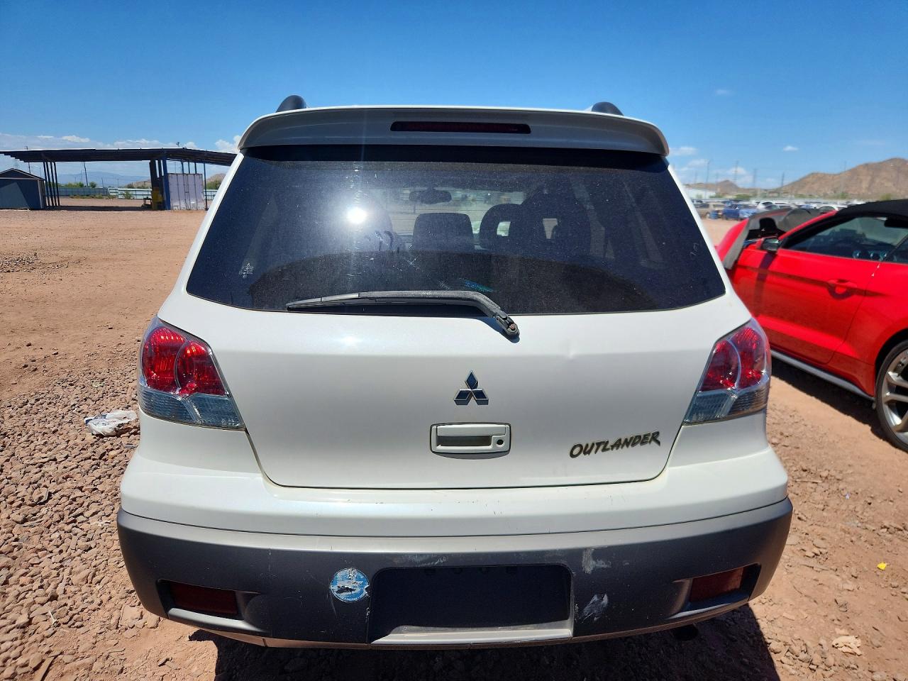 2003 Mitsubishi Outlander Xls White vin: JA4LX41G33U031746