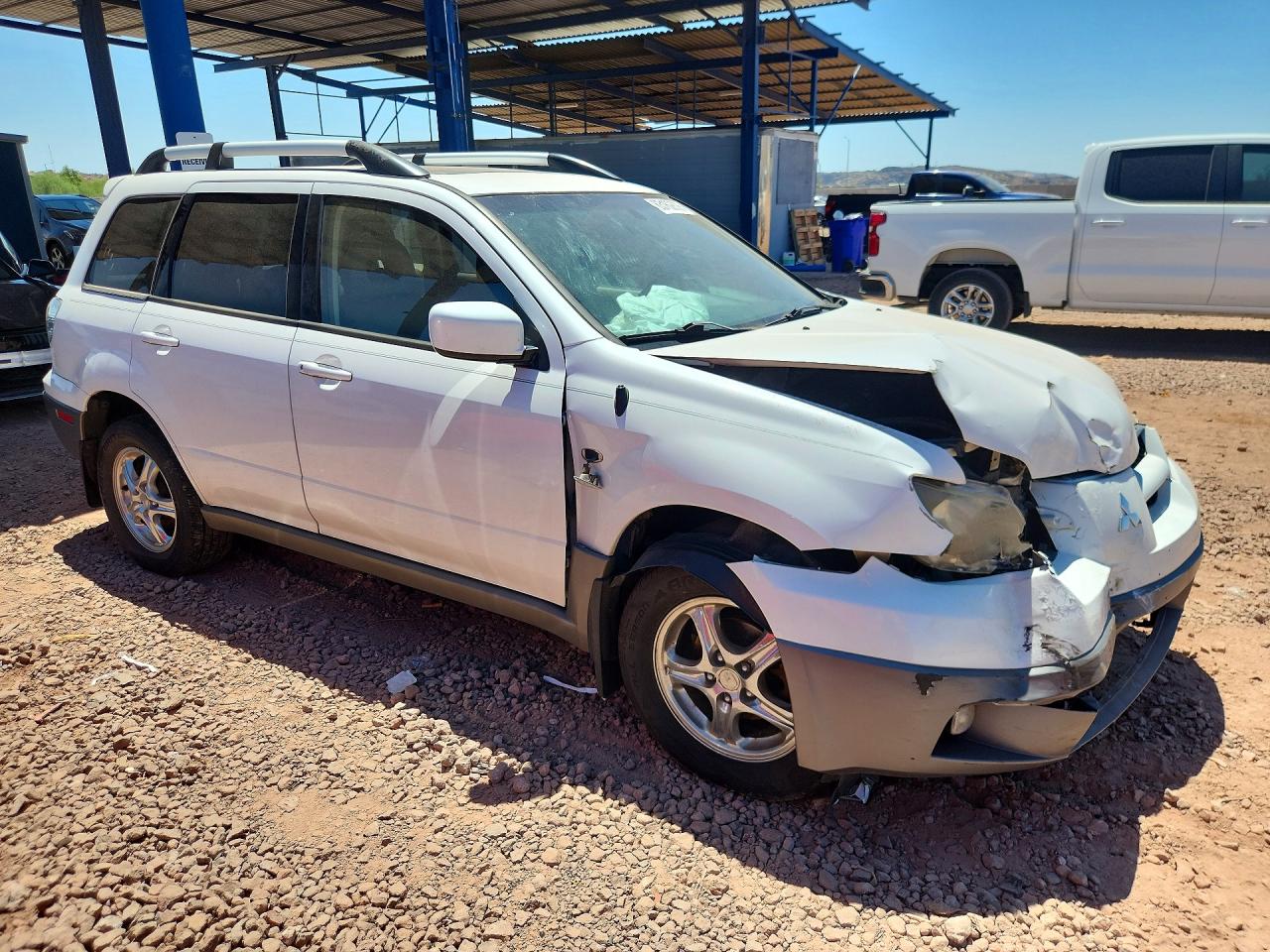 2003 Mitsubishi Outlander Xls White vin: JA4LX41G33U031746