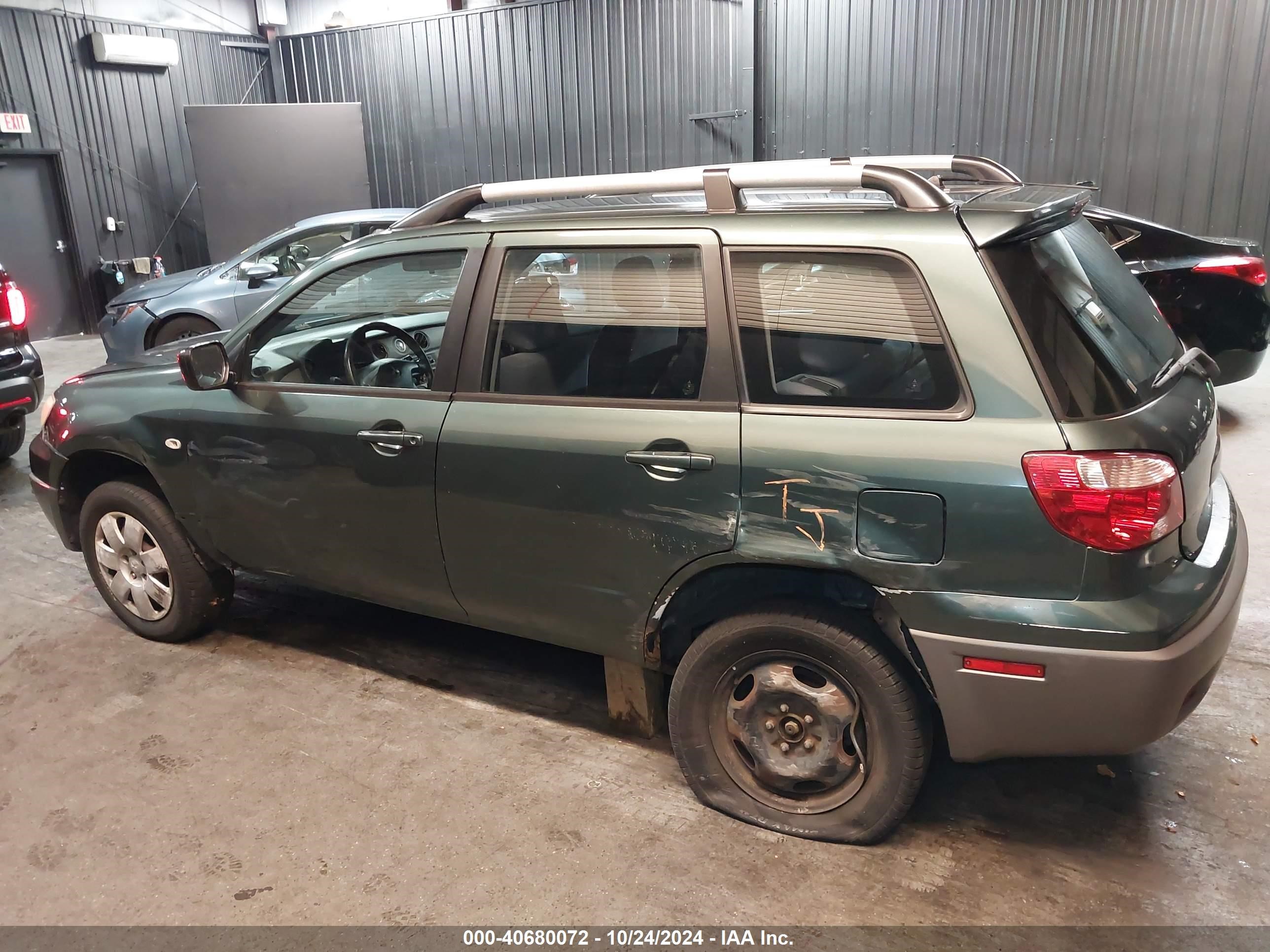 Price & History 2006 Mitsubishi Outlander Ls 2.4l I-4 Vvt, 160hp