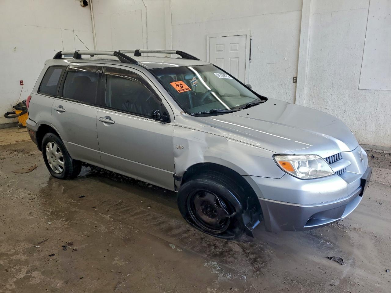 2005 Mitsubishi Outlander Ls Silver vin: JA4LZ31F35U001760