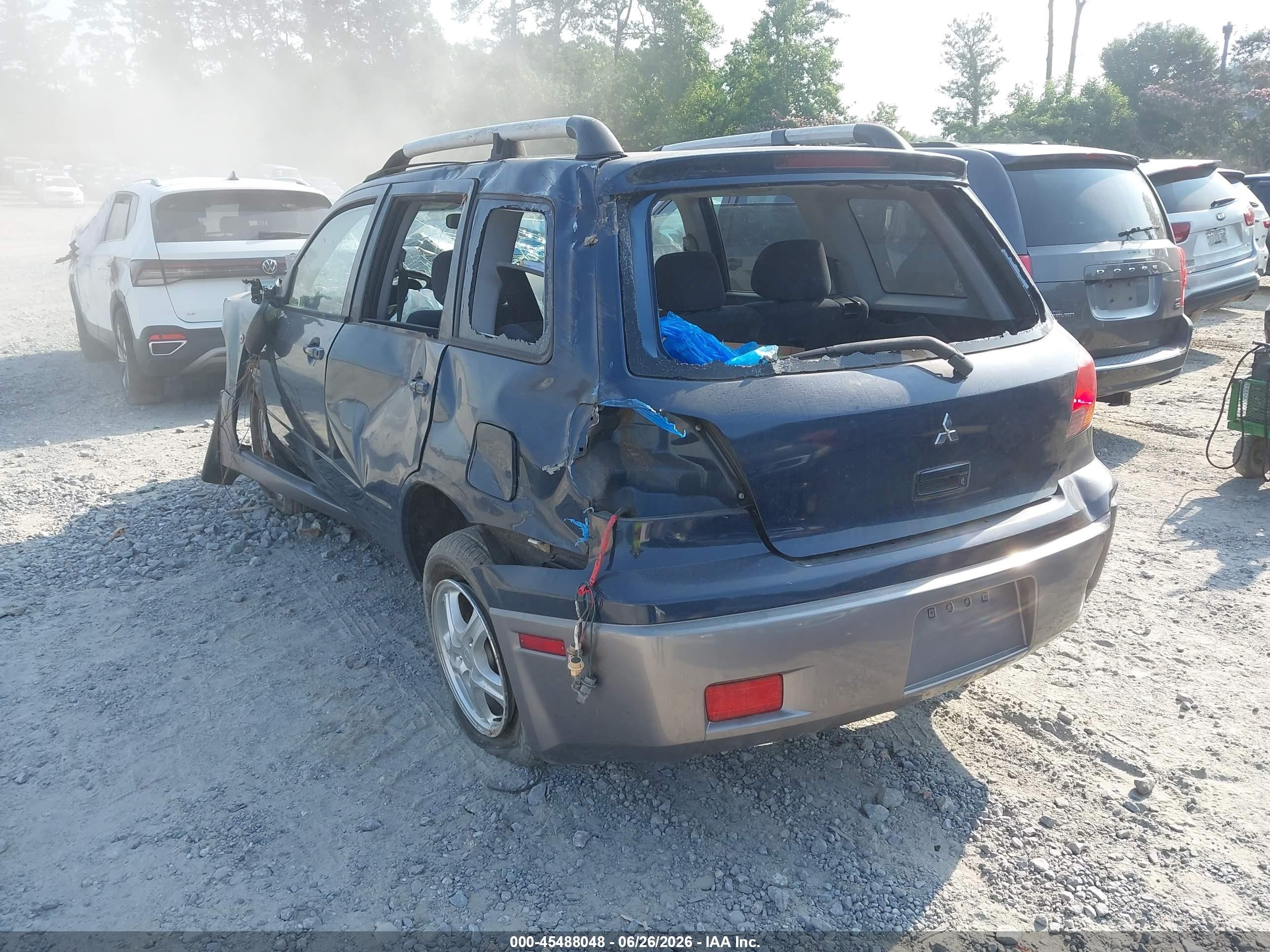 2004 Mitsubishi Outlander Ls Black vin: JA4LZ31F74U054203