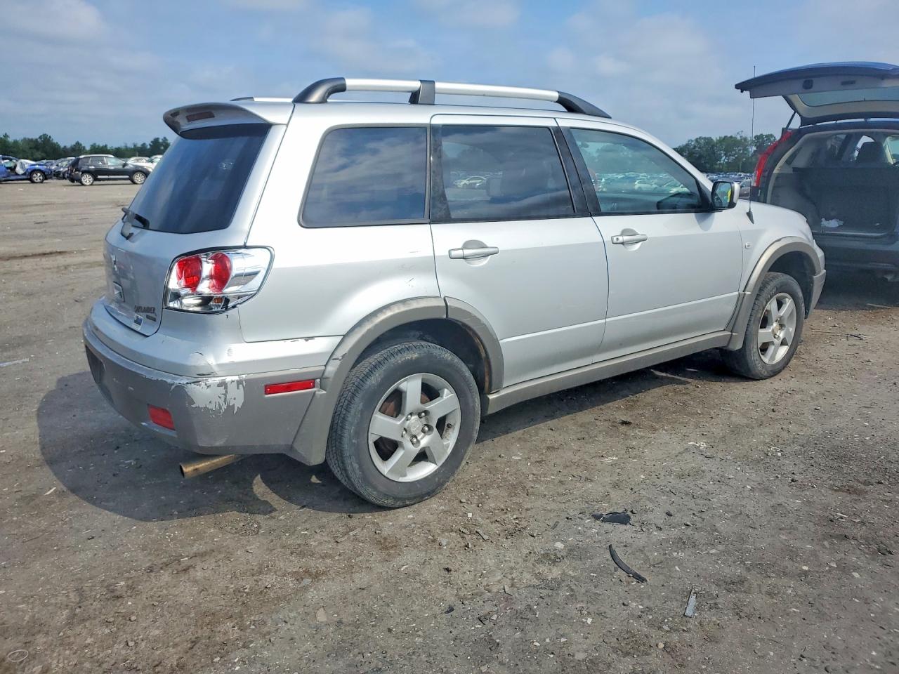 2003 Mitsubishi Outlander Xls Silver vin: JA4LZ41G43U102706