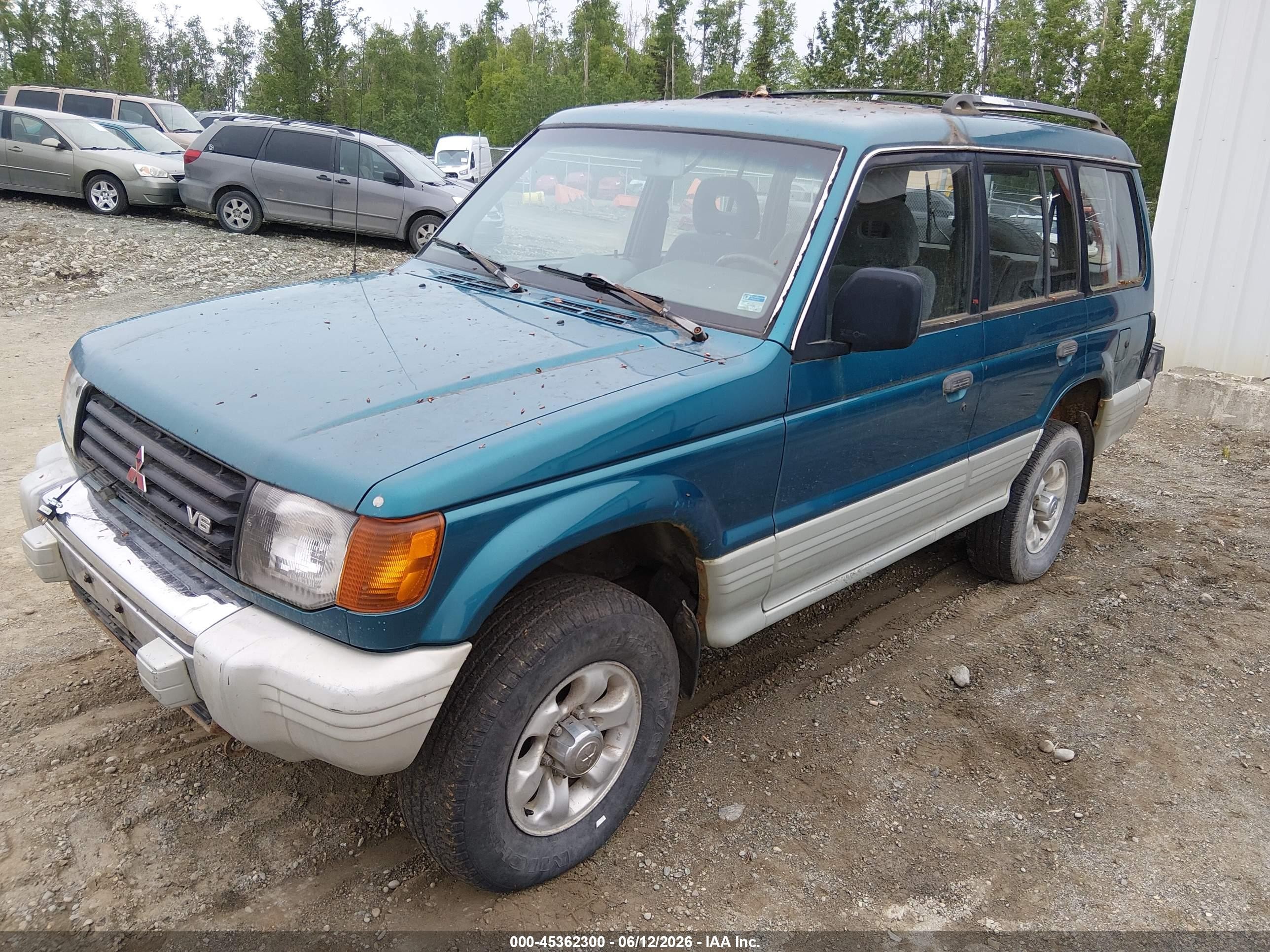 1995 Mitsubishi Montero Ls Teal vin: JA4MR41H0SJ014183